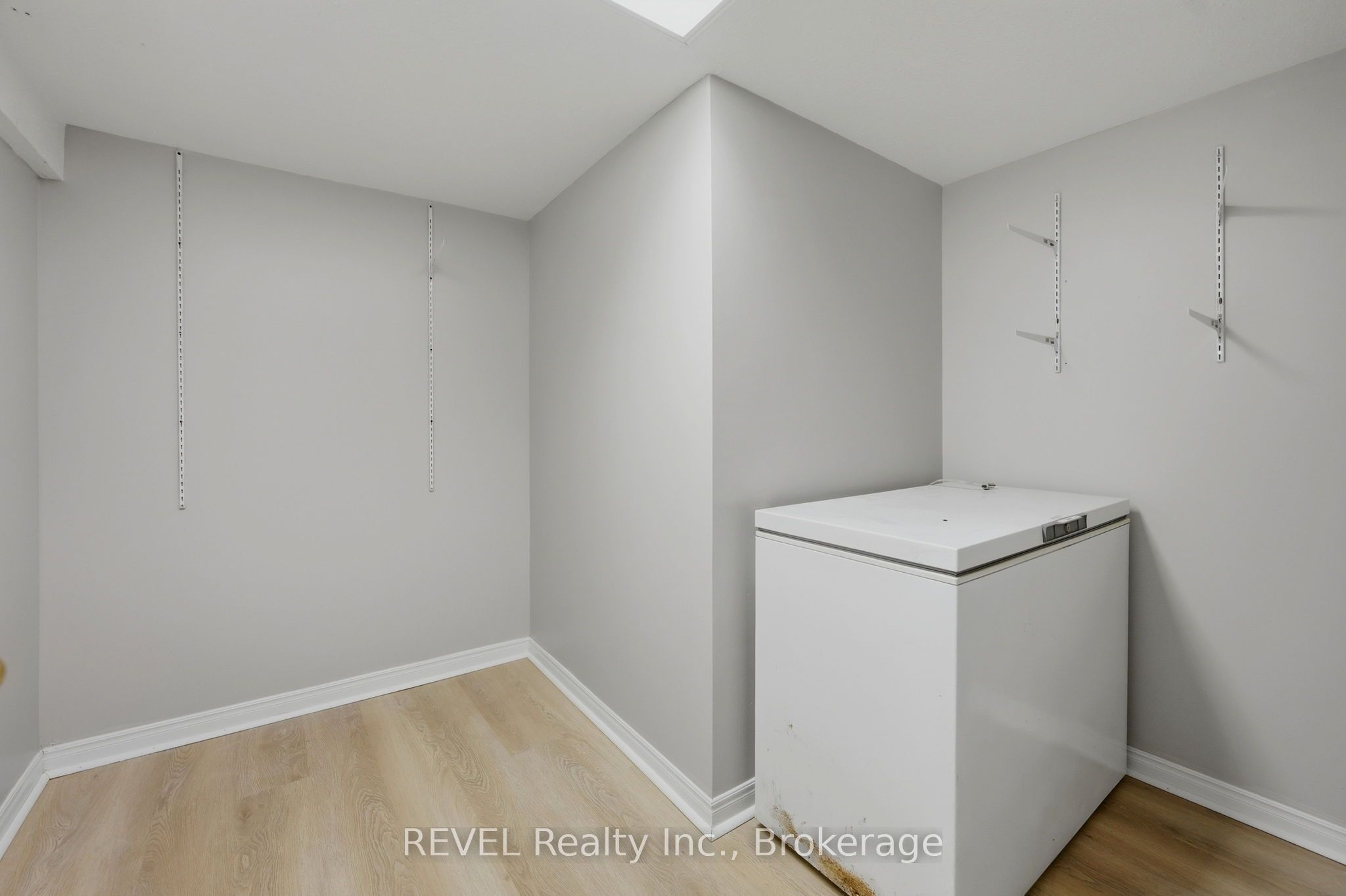 7962 Booth Street Property Photo 24