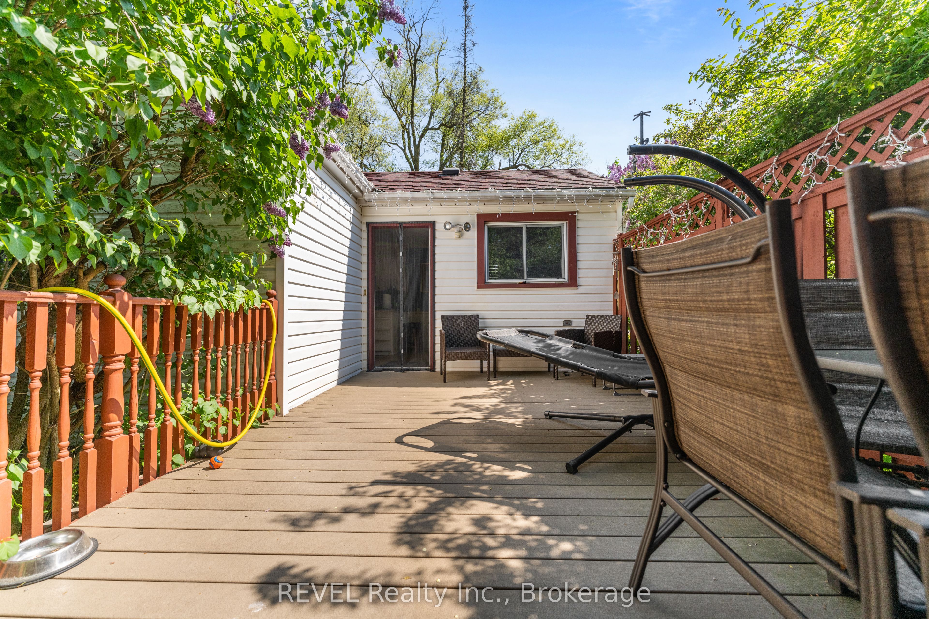 7962 Booth Street Property Photo 27