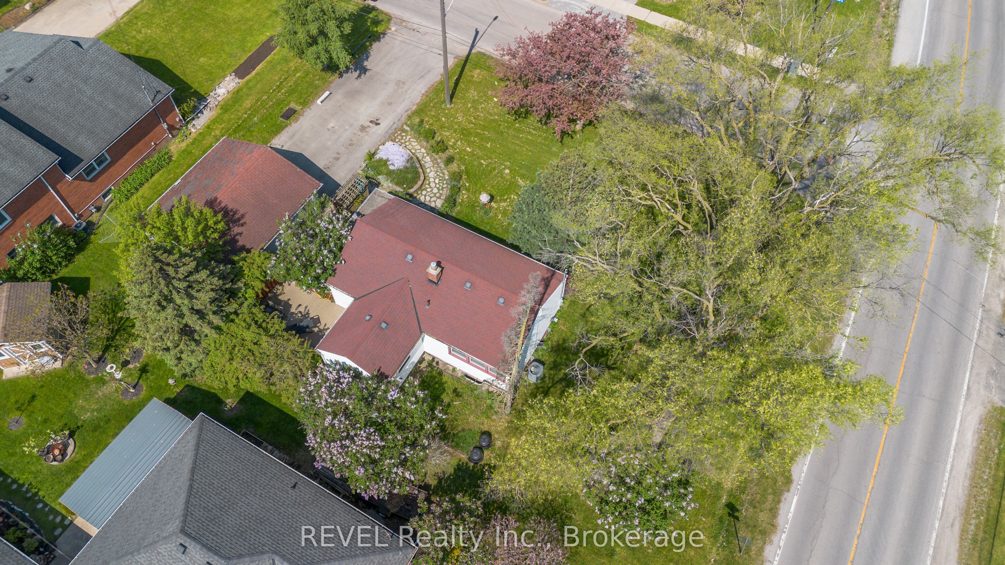 7962 Booth Street Property Photo 30