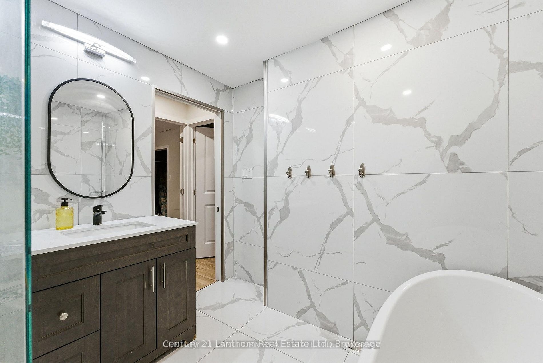 115 Ridley Street Property Photo 29