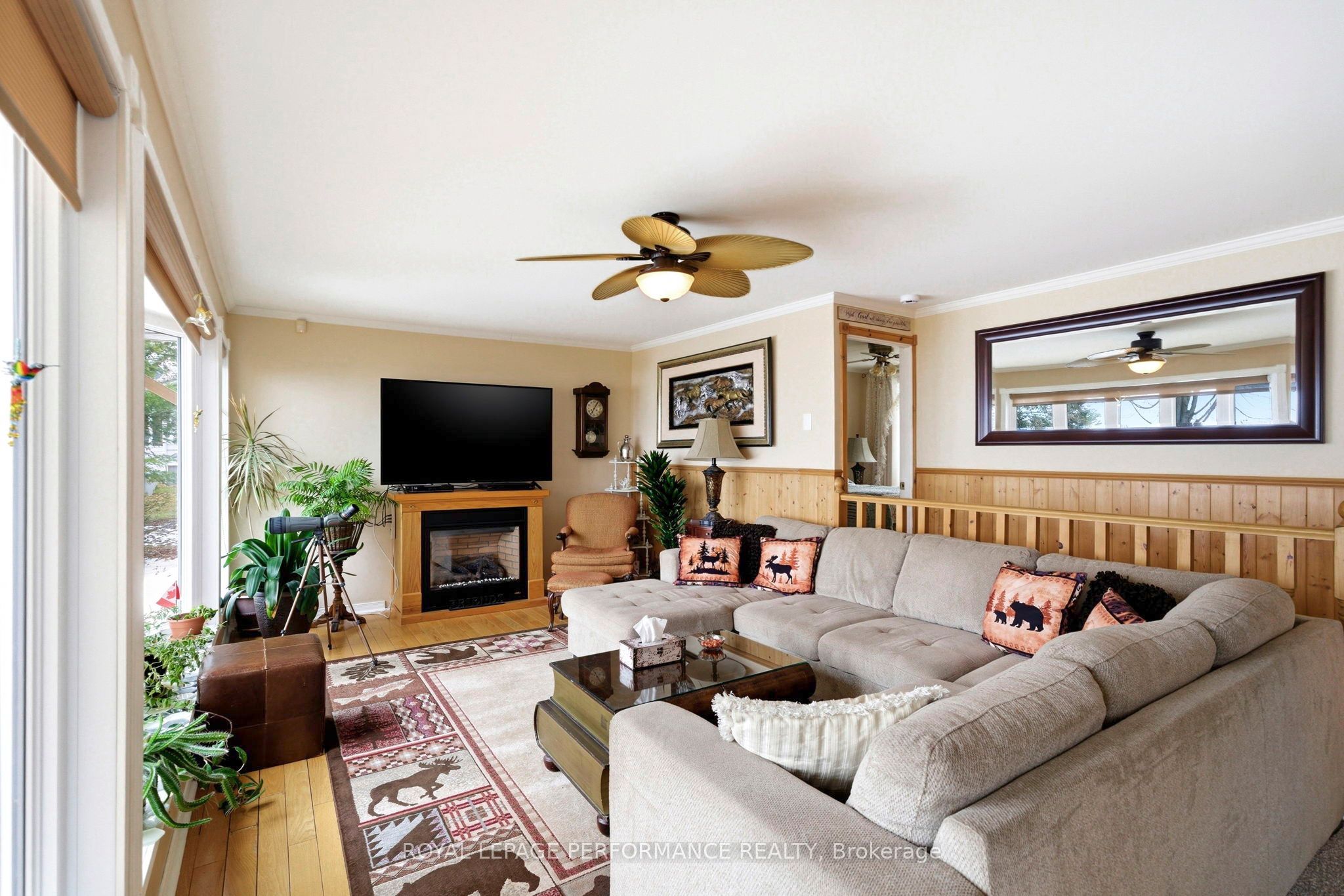 6588 Tree Haven Road Property Photo 6