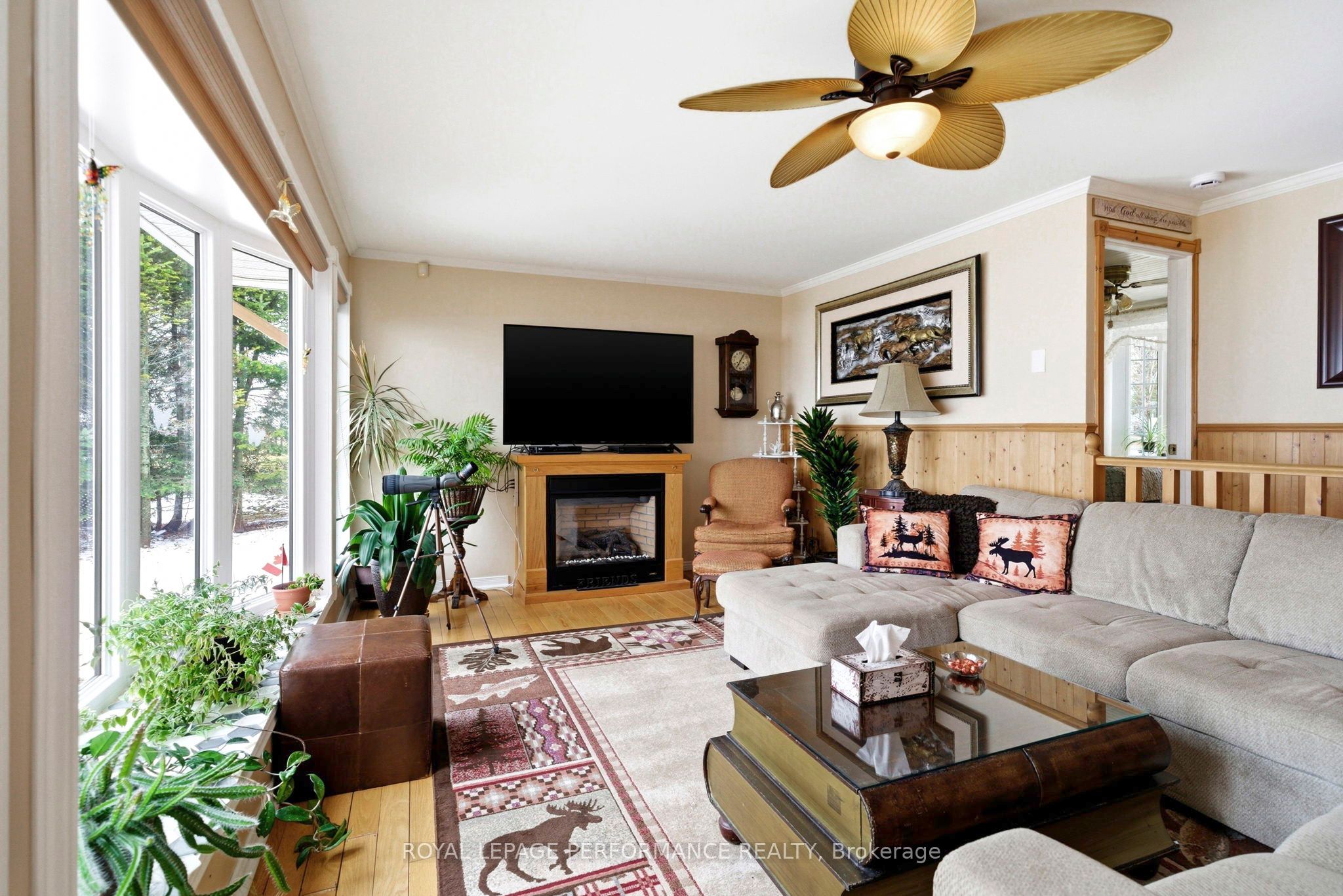 6588 Tree Haven Road Property Photo 7