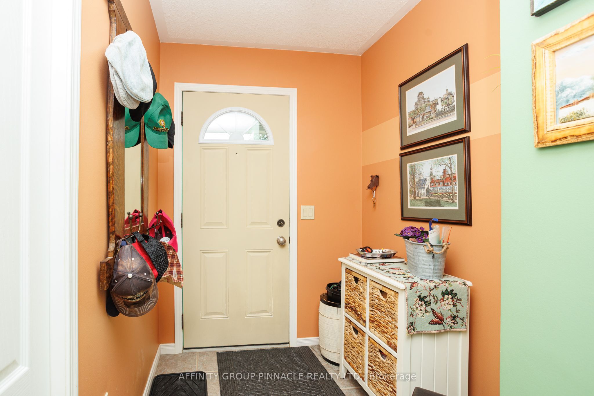 243 Fairbairn Road Property Photo 8