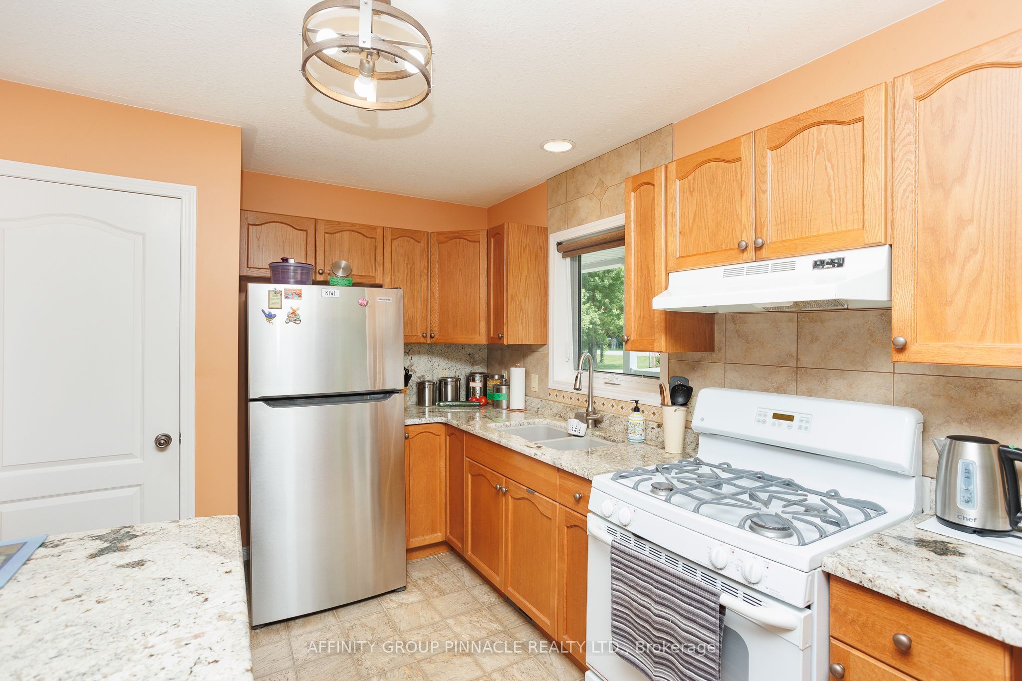 243 Fairbairn Road Property Photo 16