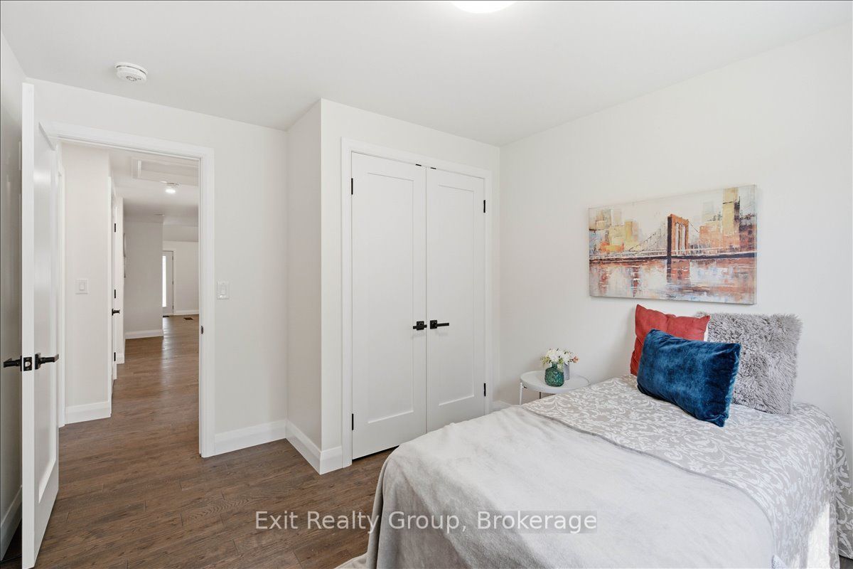 8 Albert Street Property Photo 25