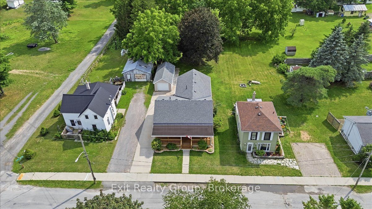8 Albert Street Property Photo 44