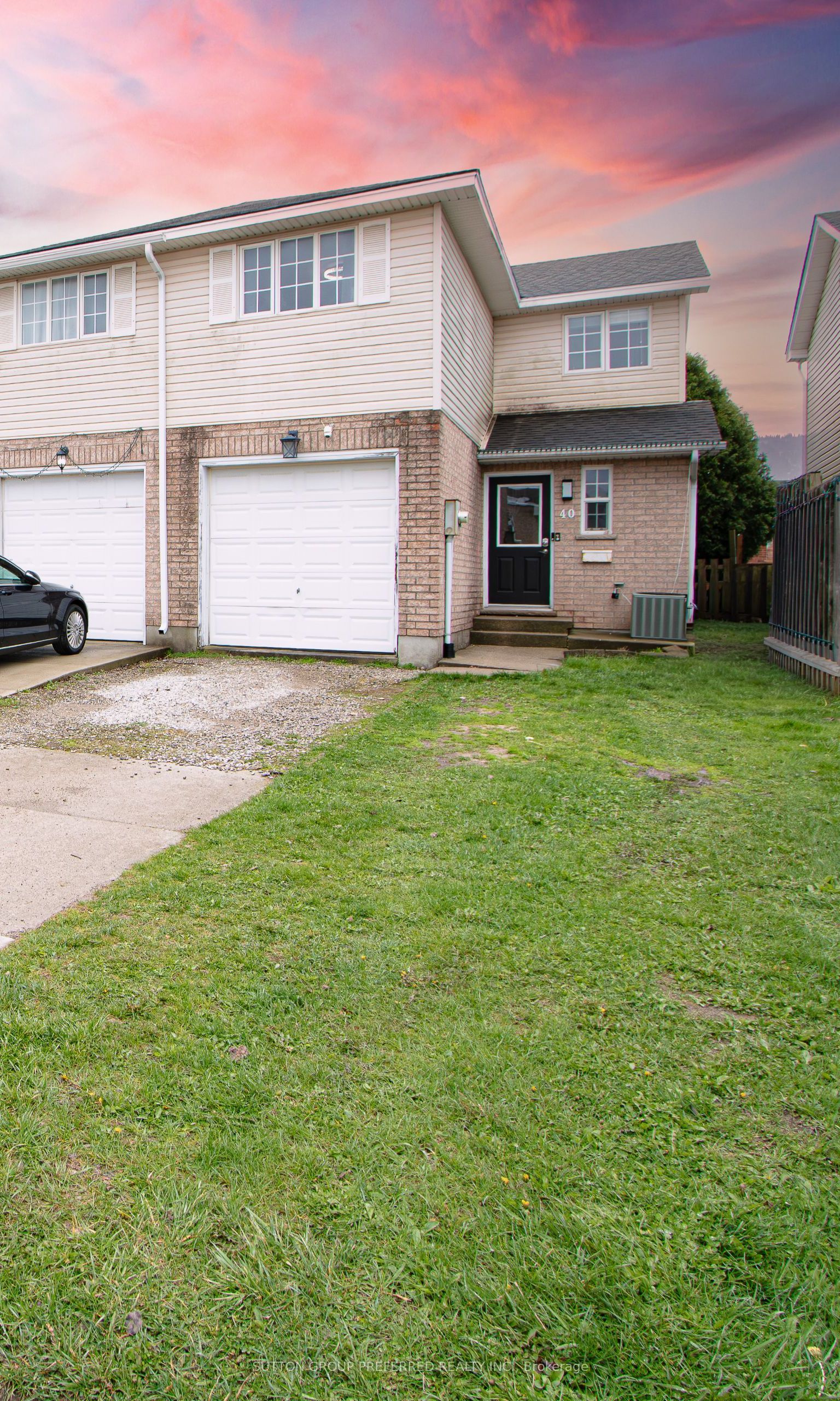 40 Katie Lane Property Photo 1