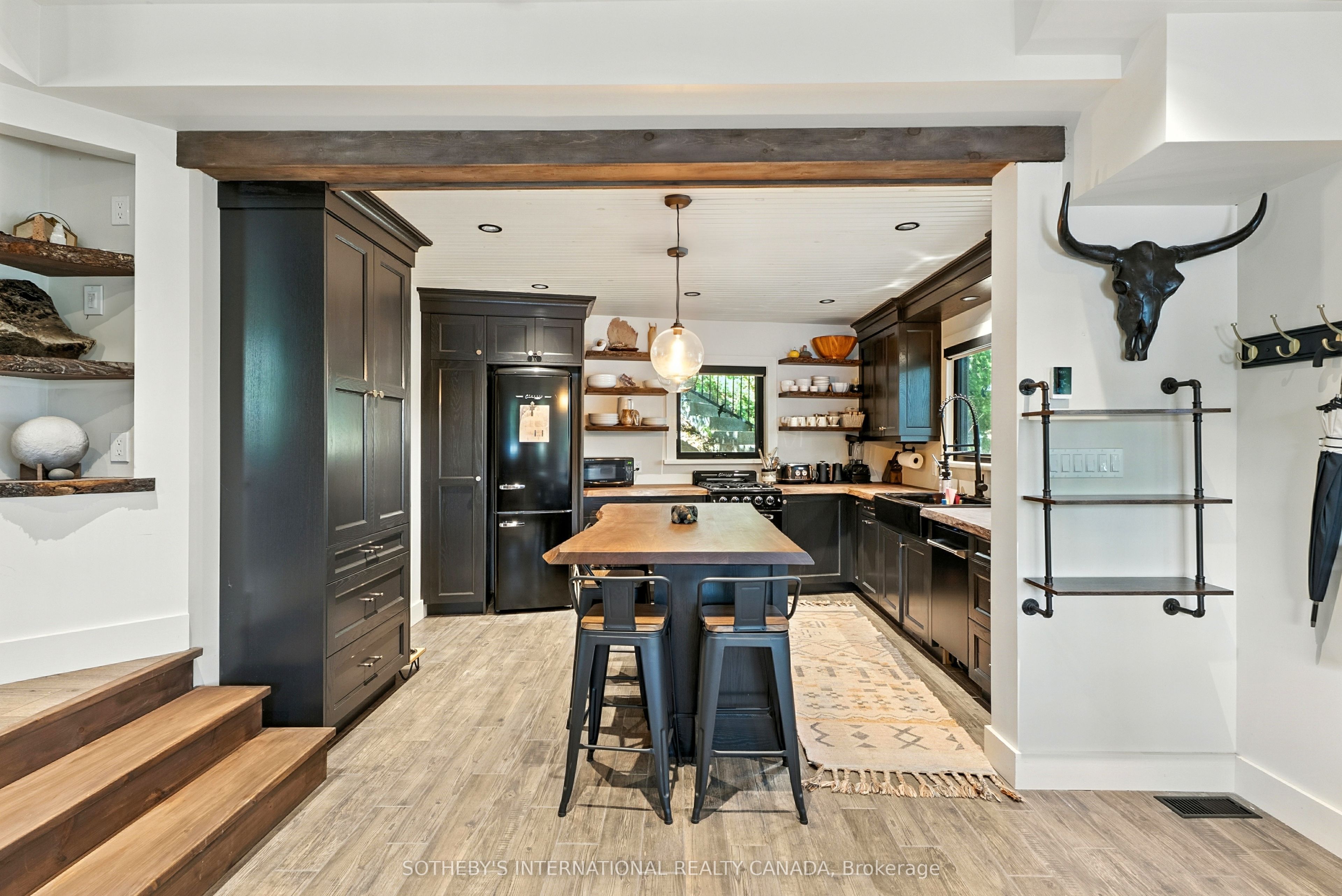 1023 Mccabe Road Property Photo 19