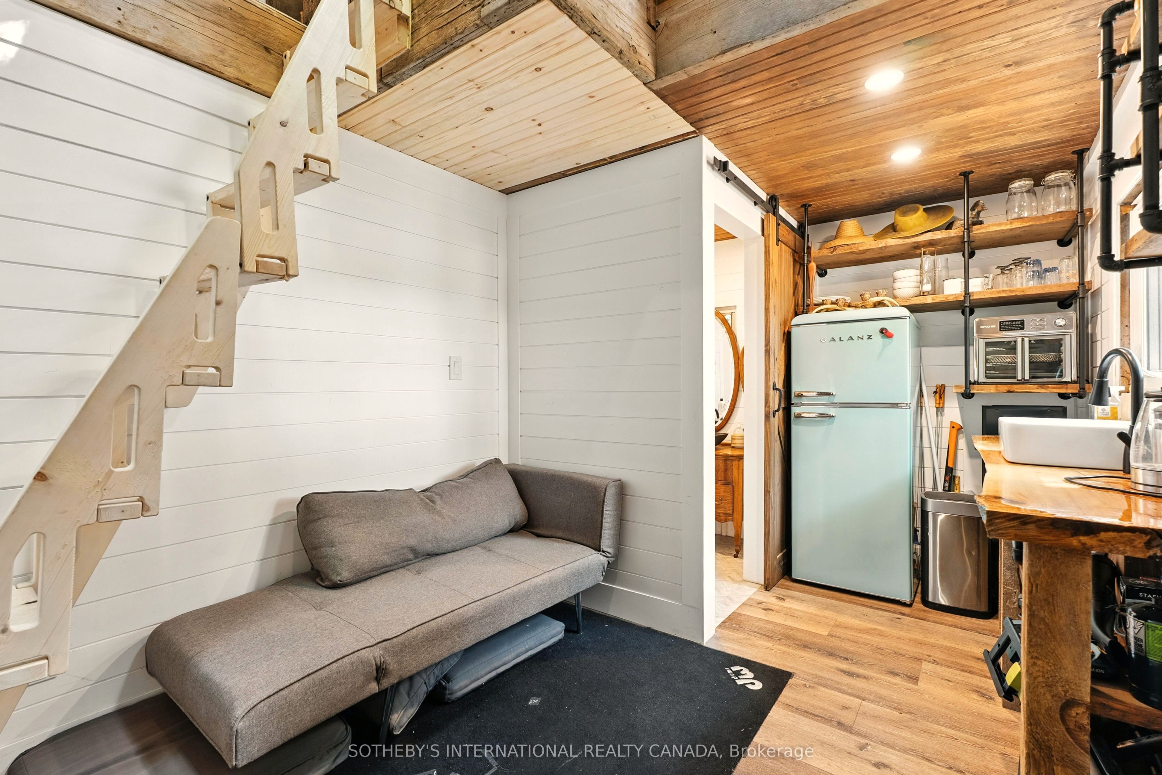 1023 Mccabe Road Property Photo 35
