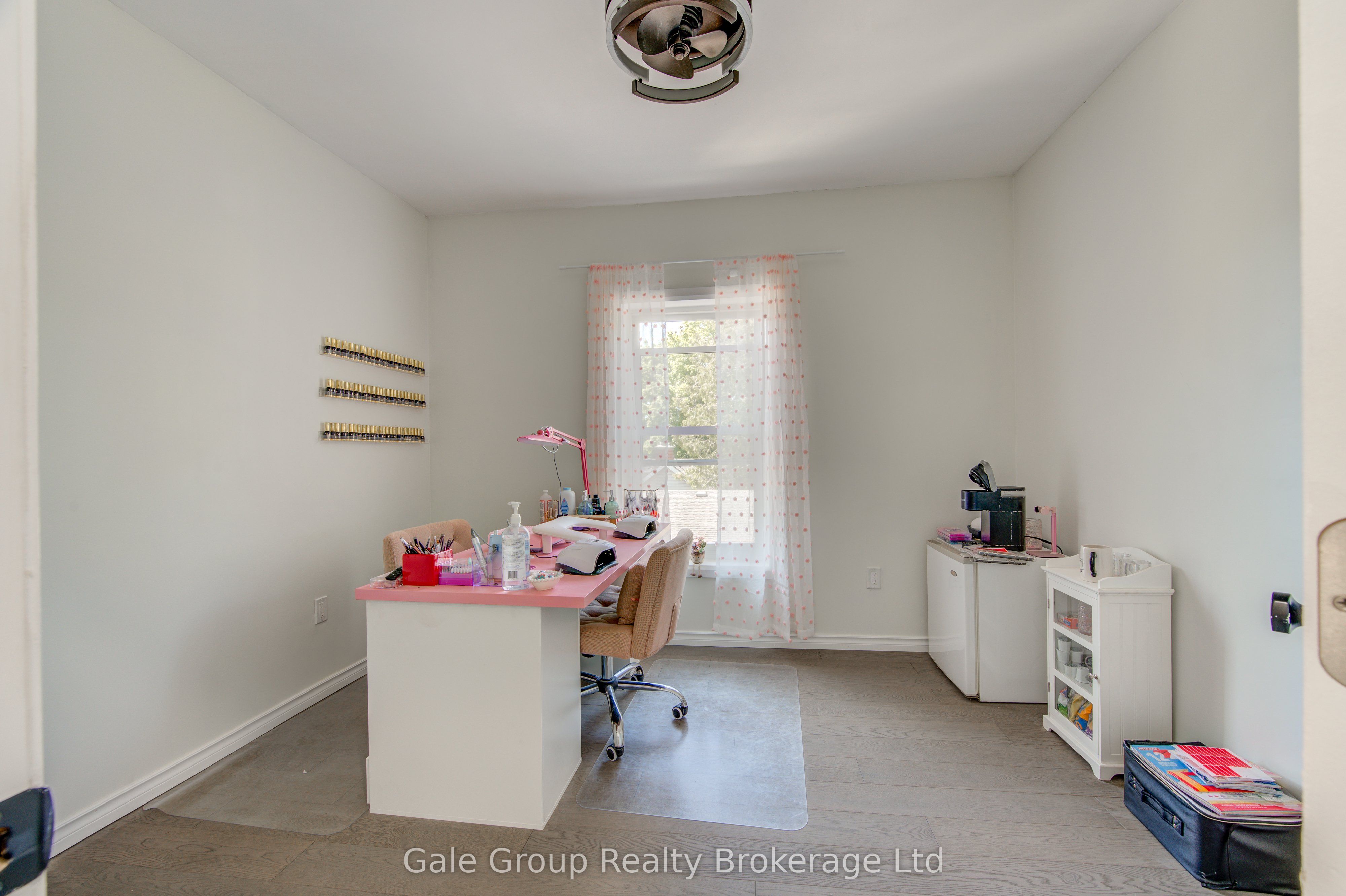 213 Albert Street Property Photo 29