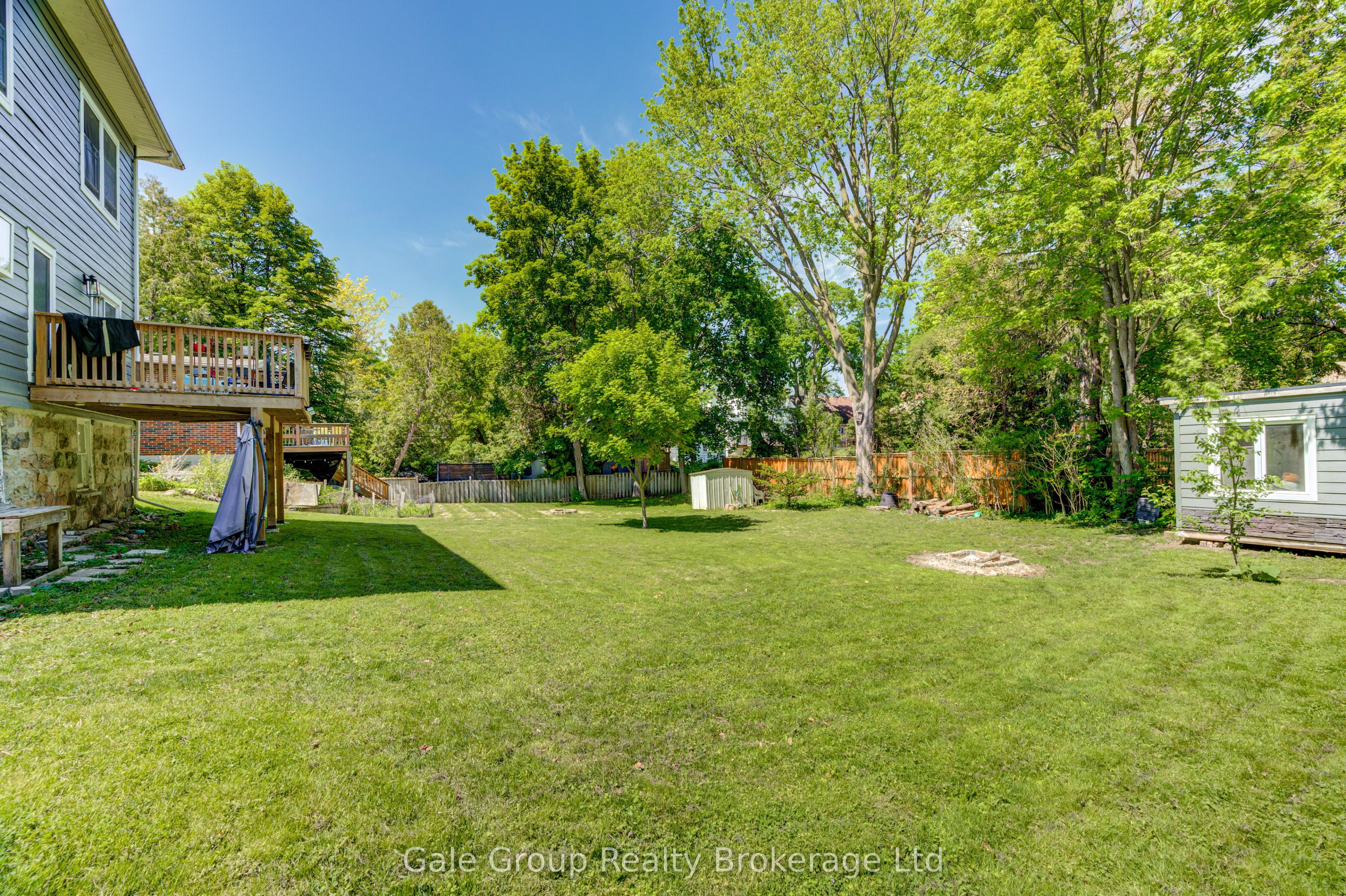 213 Albert Street Property Photo 42