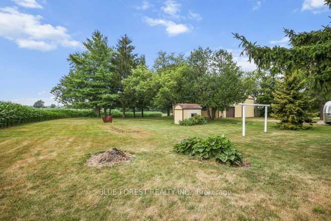 9869 Currie Road Property Photo 37