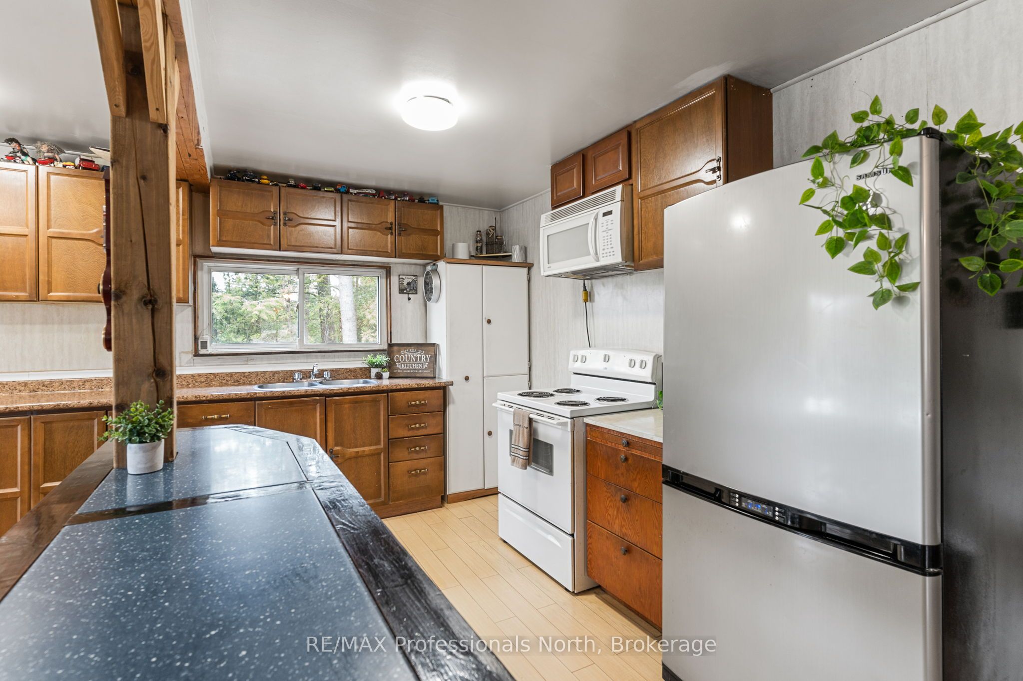 1024 Ranta Trail Property Photo 11