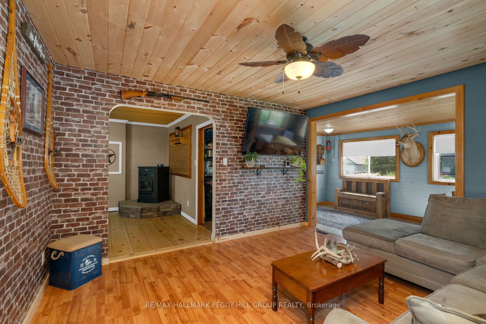 598321 2nd Line W Property Photo 4