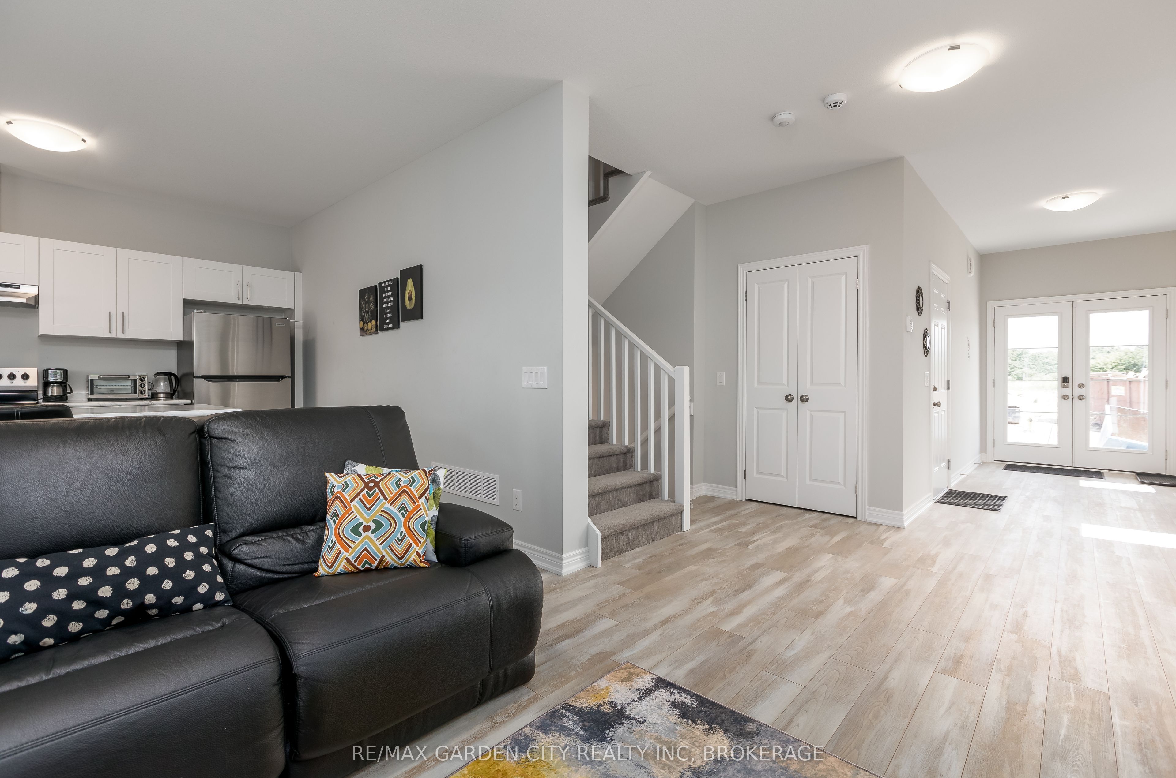 33 Bounty Avenue Property Photo 10