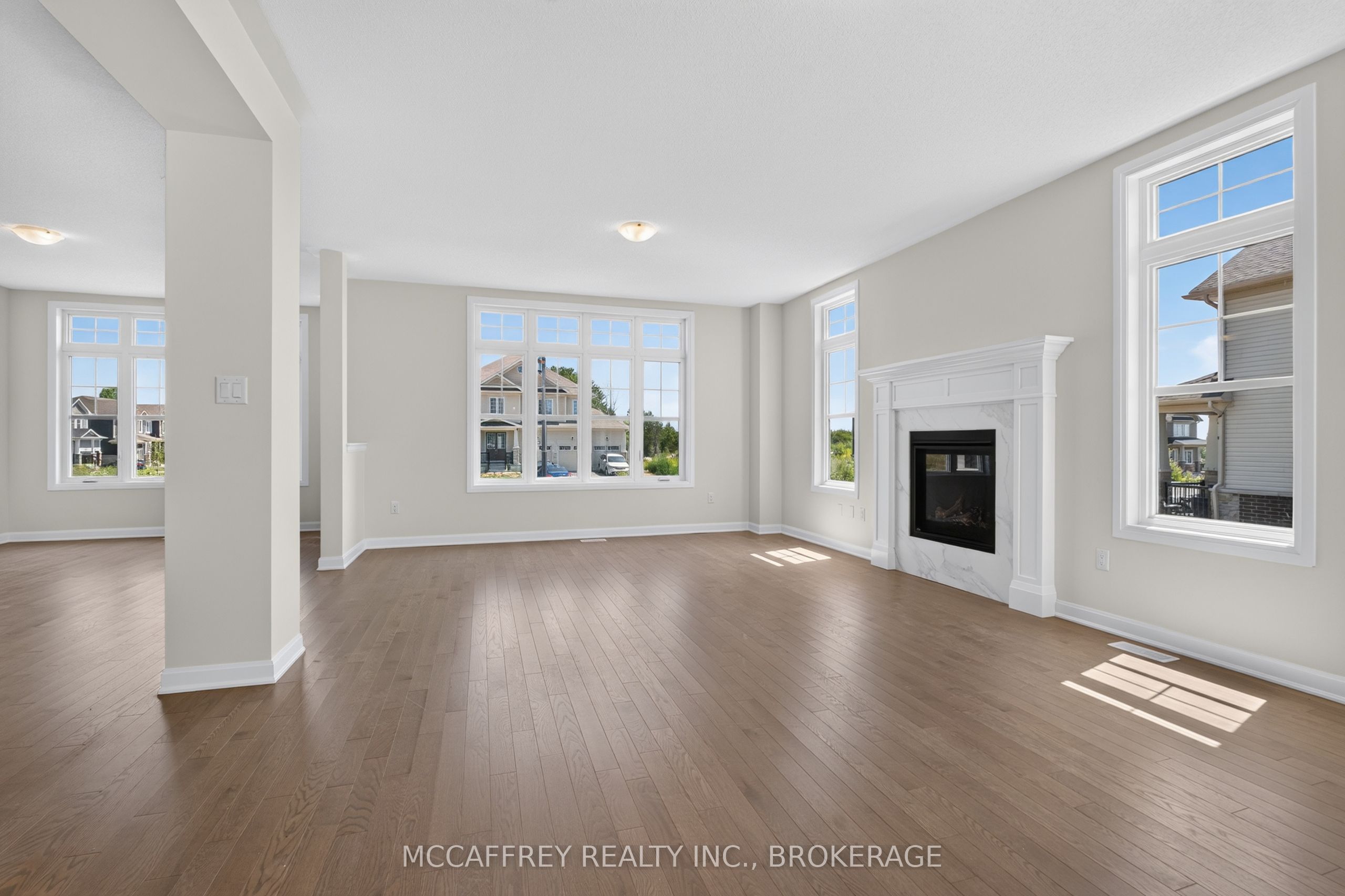 103 Gildersleeve Boulevard Property Photo 7