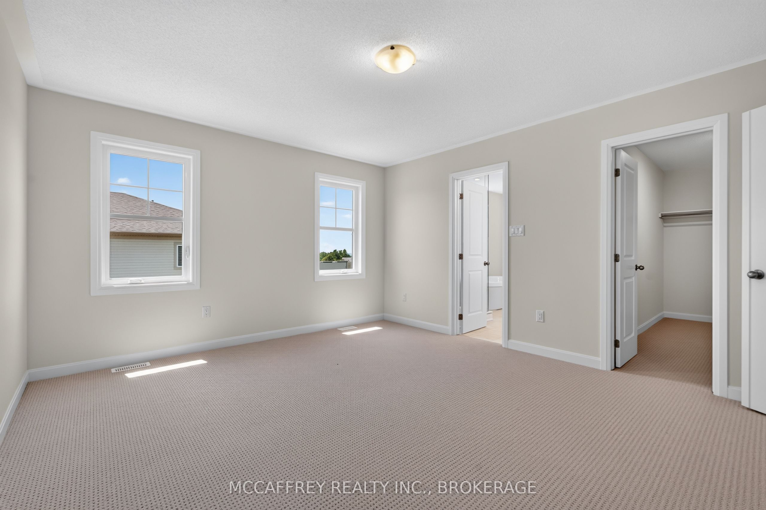 103 Gildersleeve Boulevard Property Photo 26