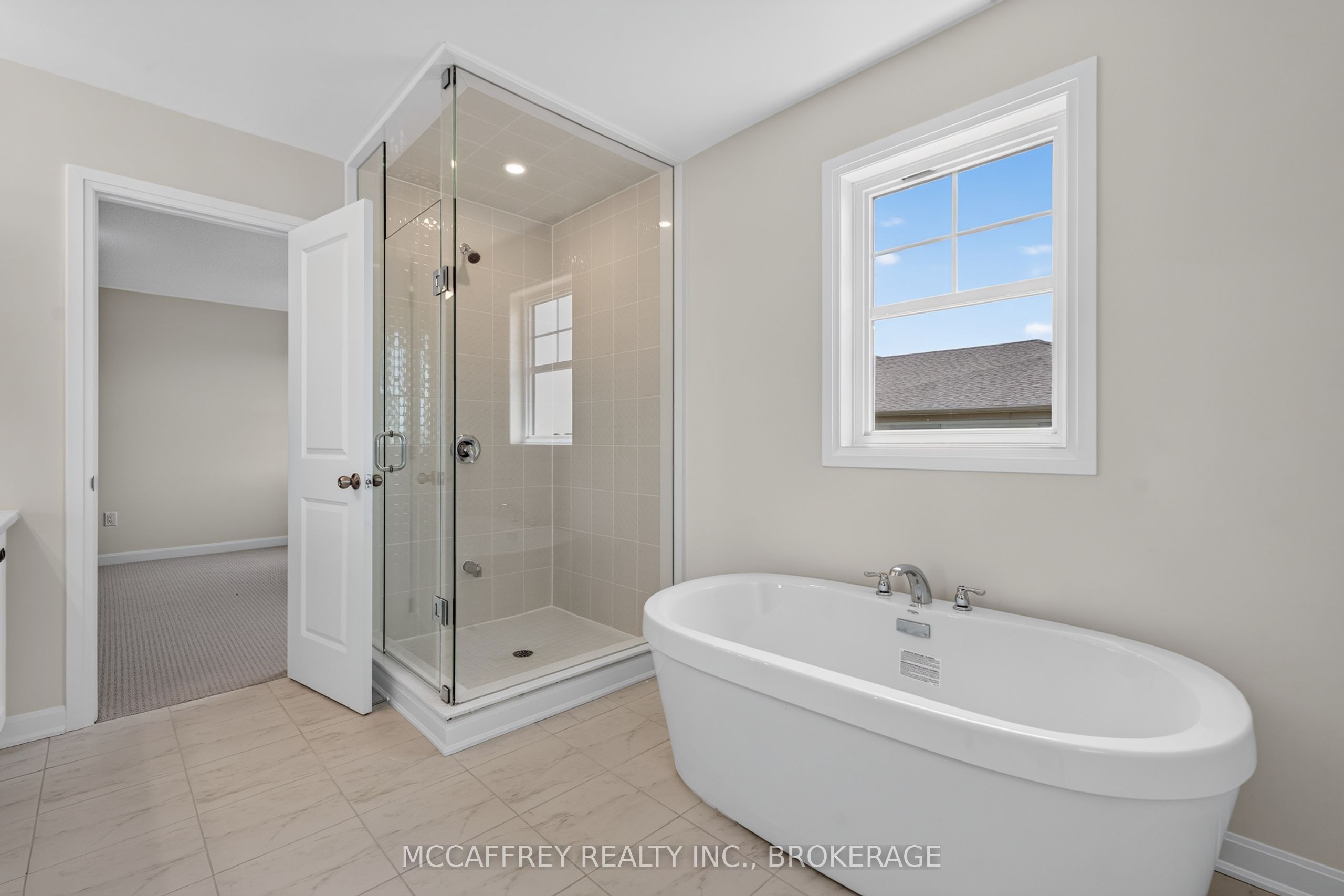 103 Gildersleeve Boulevard Property Photo 29