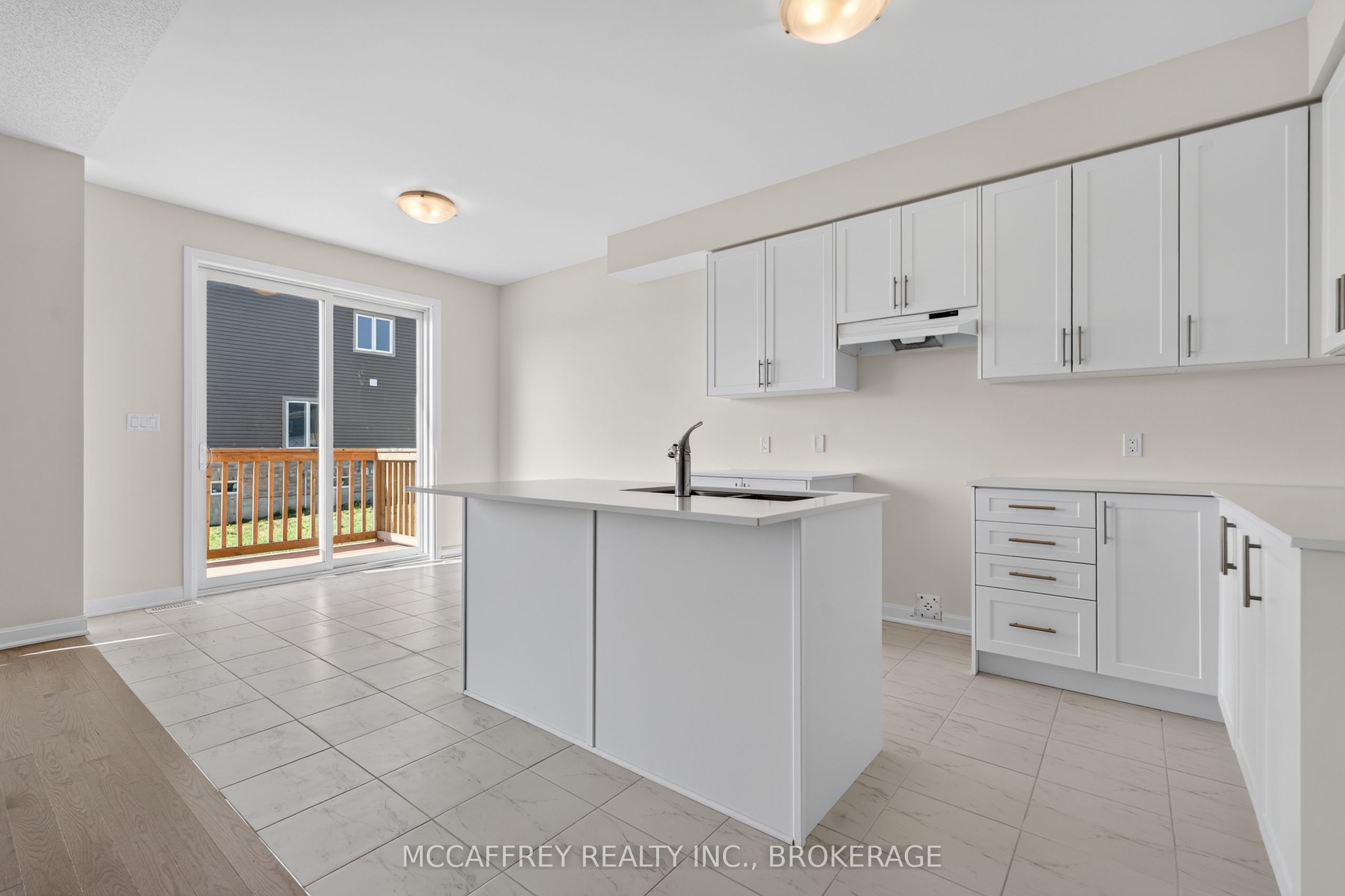 19 Oakmont Drive Property Photo 14