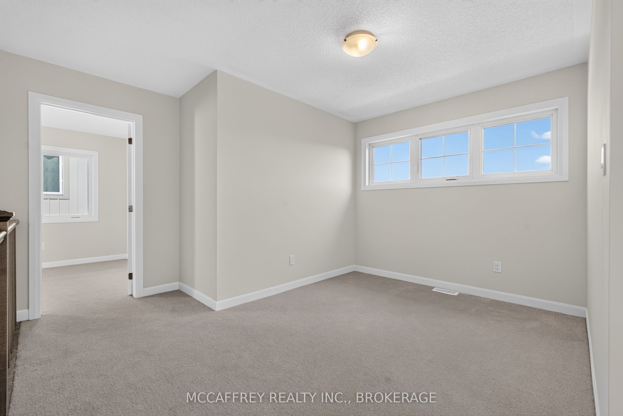 19 Oakmont Drive Property Photo 29