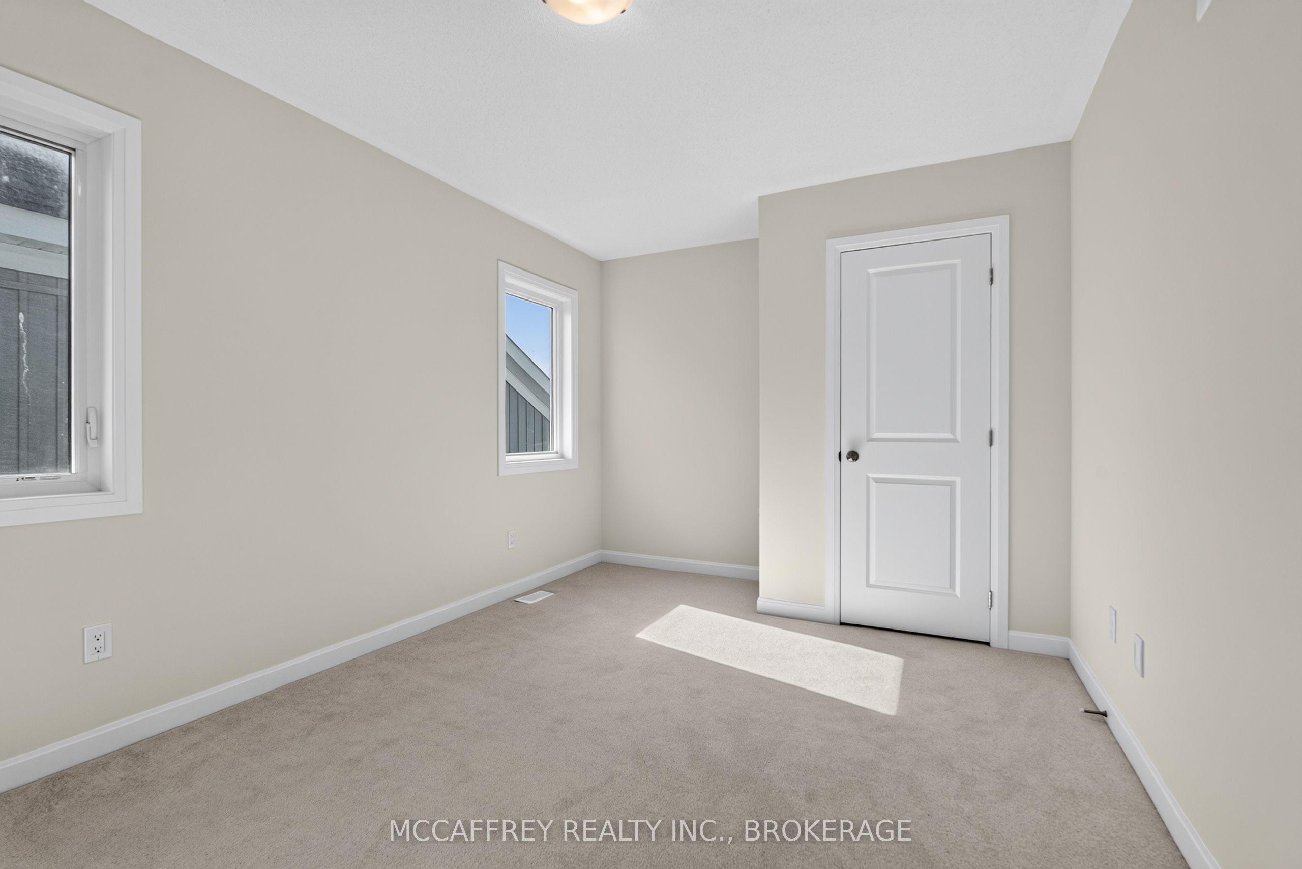 19 Oakmont Drive Property Photo 35
