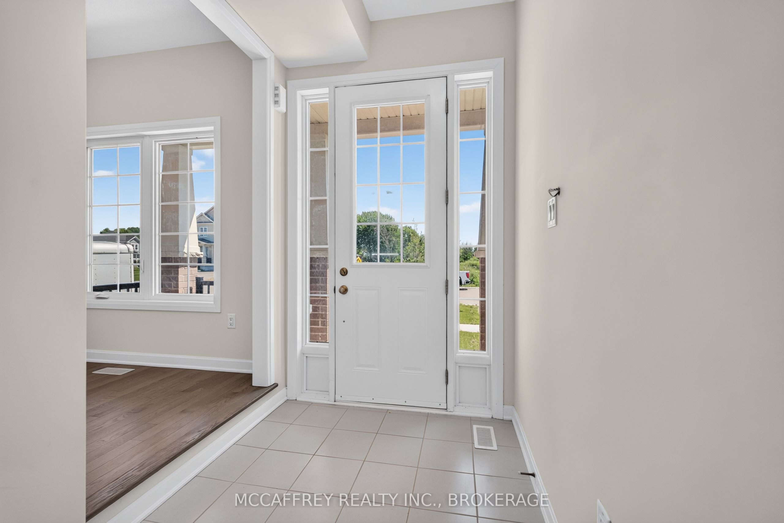 117 Windermere Boulevard Property Photo 4