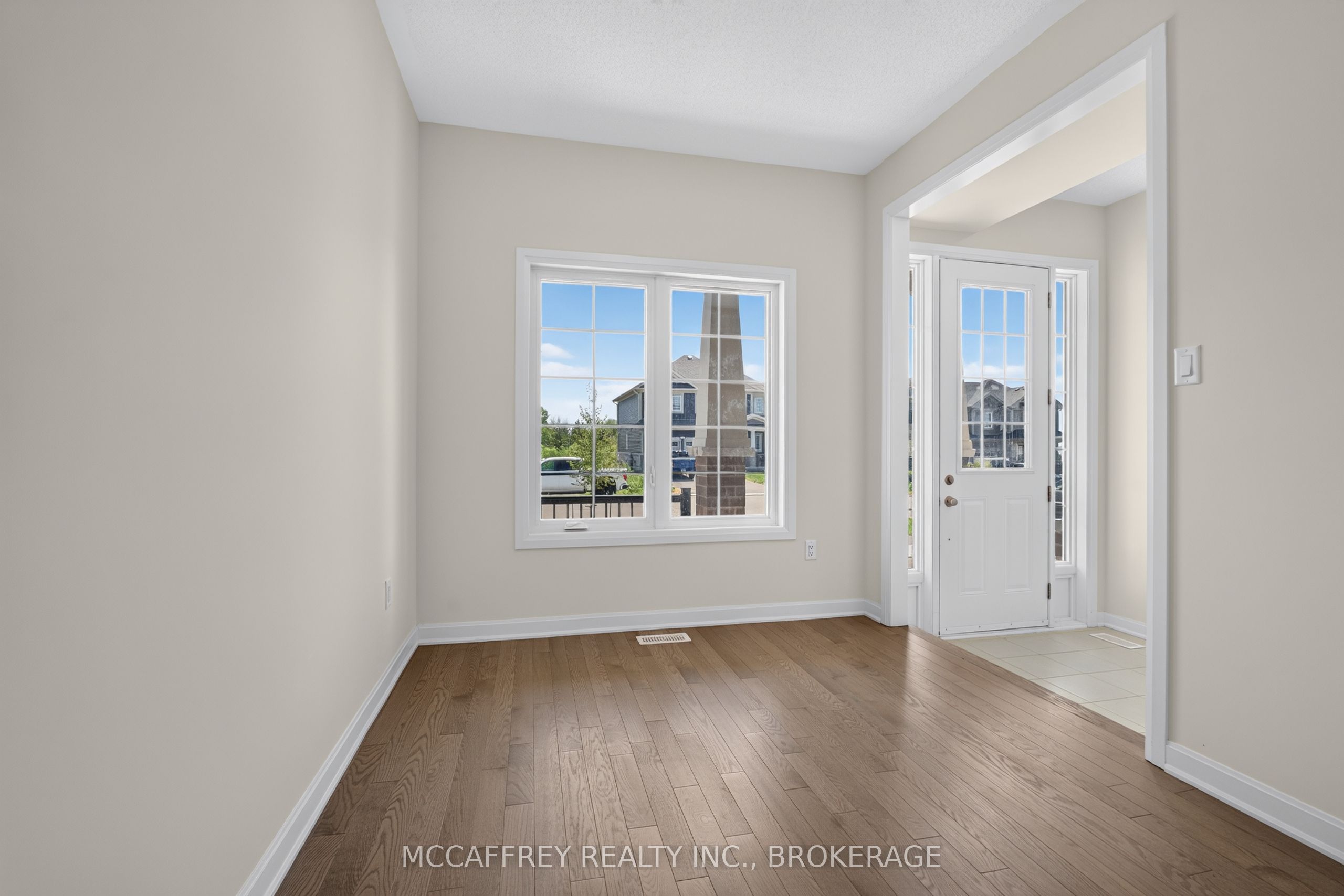 117 Windermere Boulevard Property Photo 5