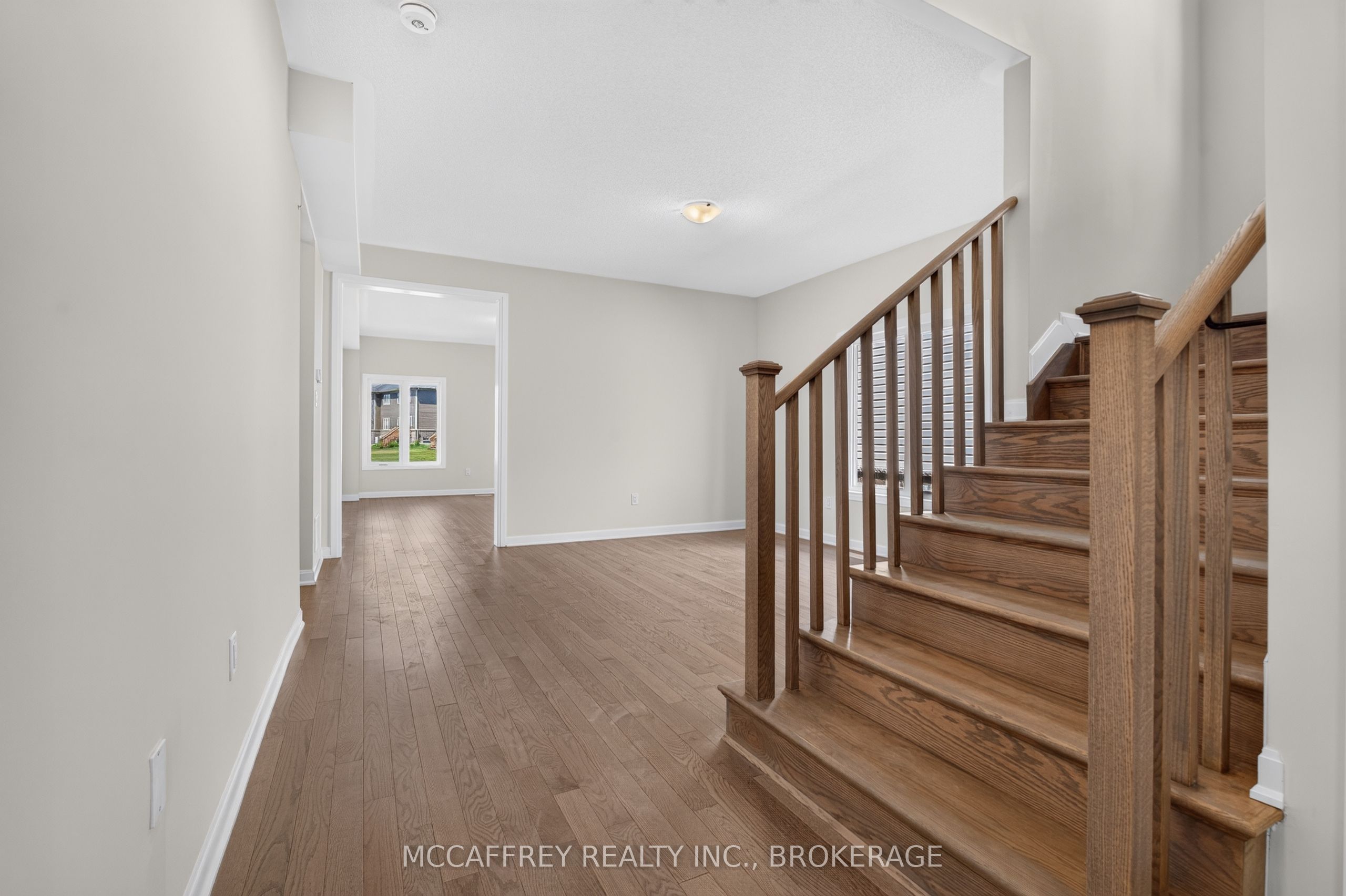 117 Windermere Boulevard Property Photo 6
