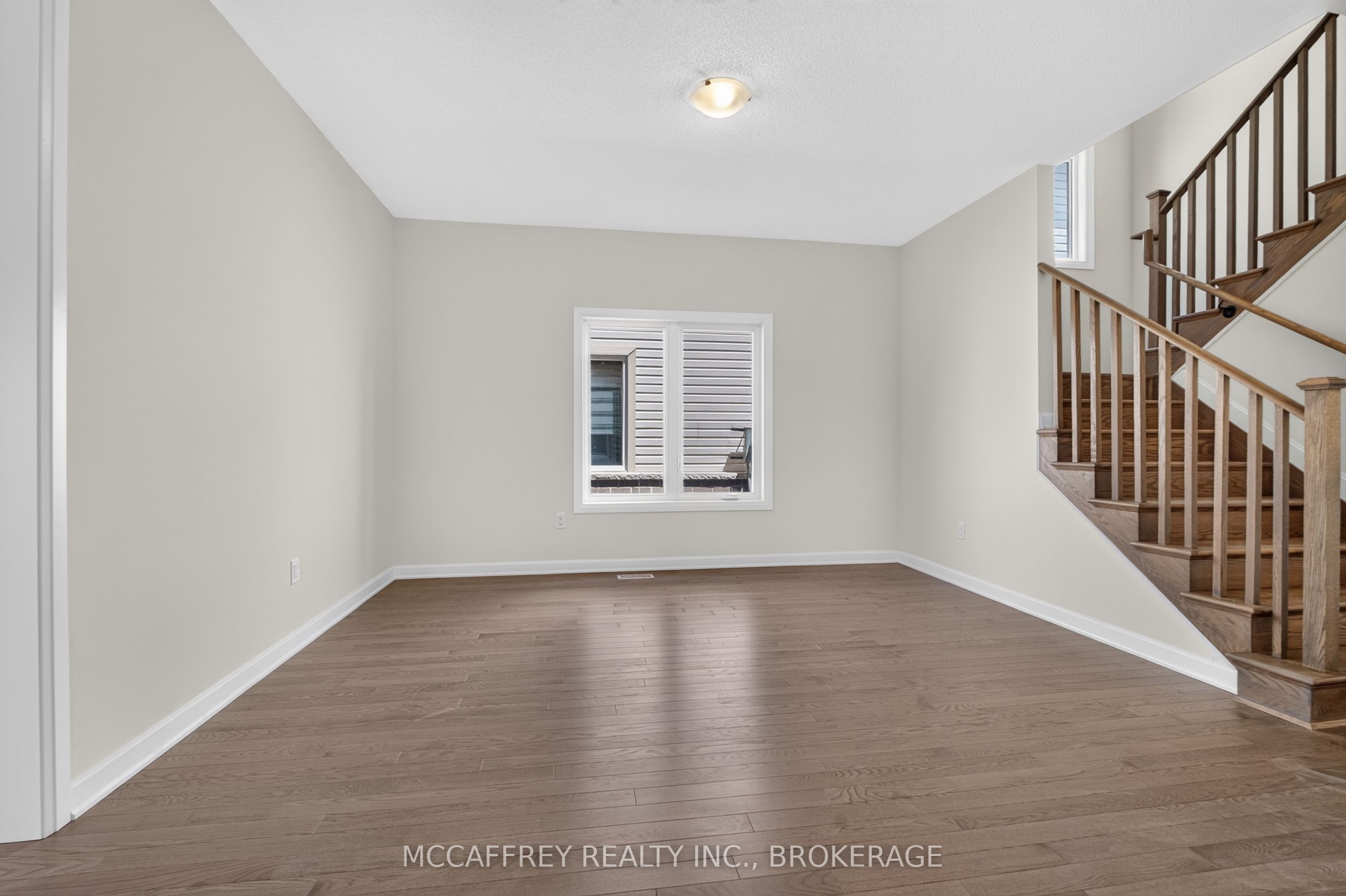 117 Windermere Boulevard Property Photo 7