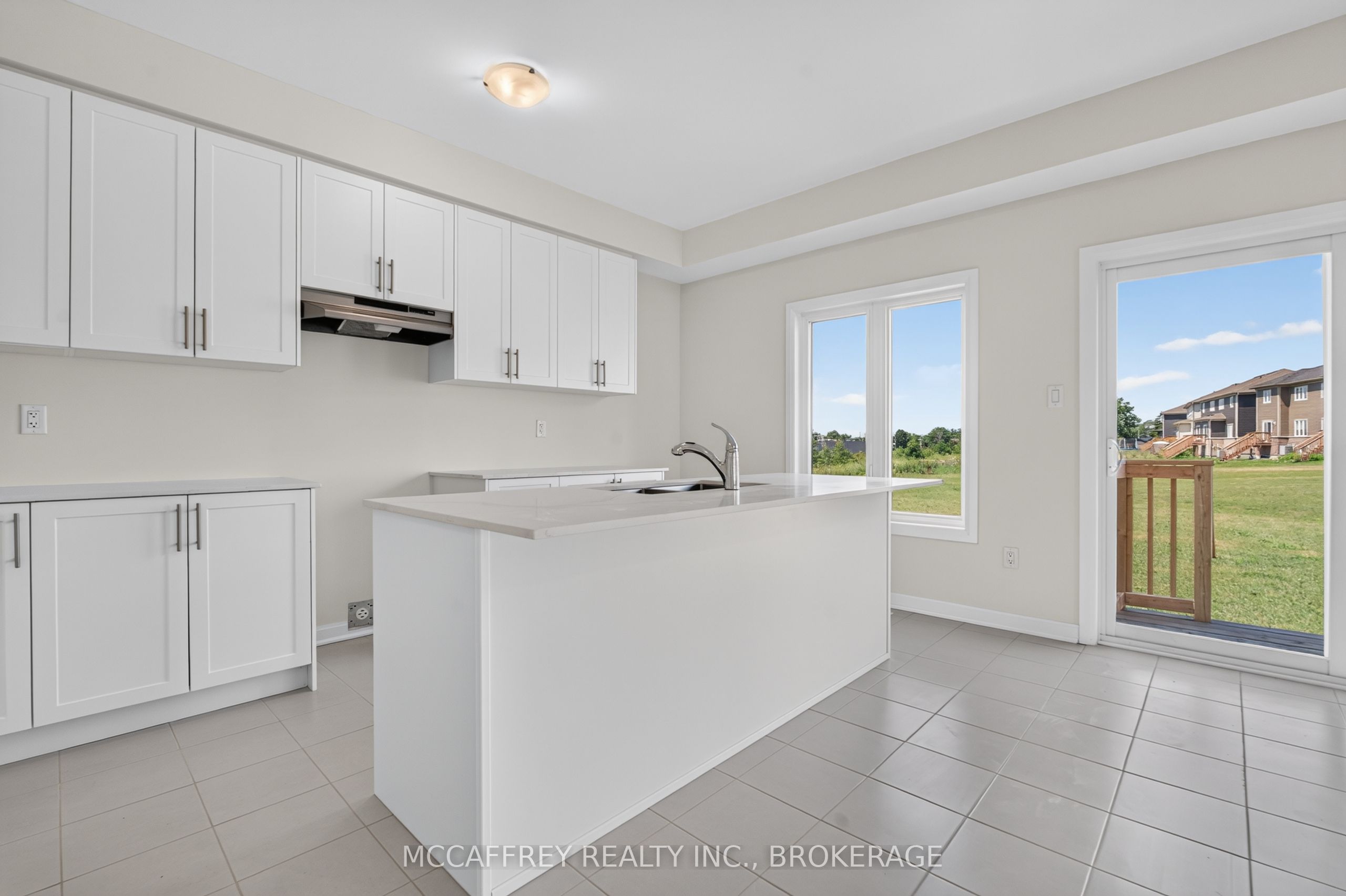 117 Windermere Boulevard Property Photo 19