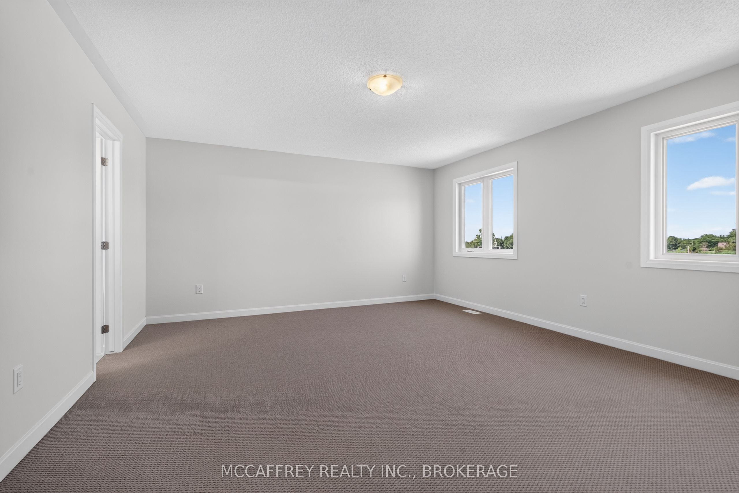 117 Windermere Boulevard Property Photo 24