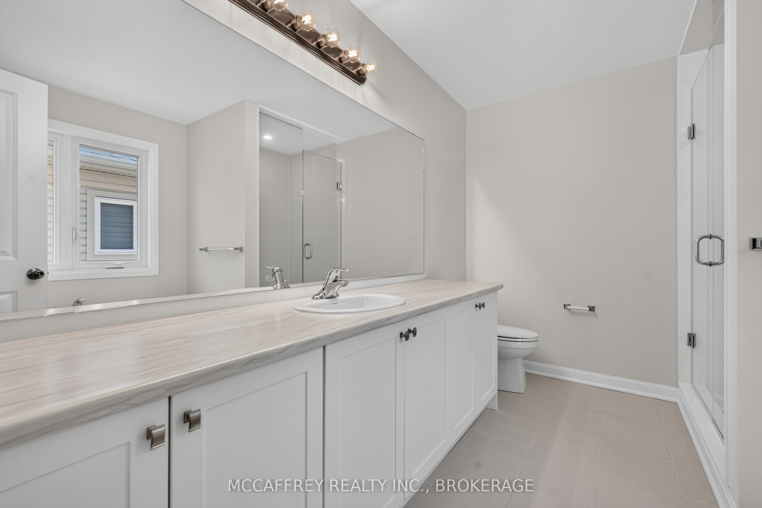 117 Windermere Boulevard Property Photo 29