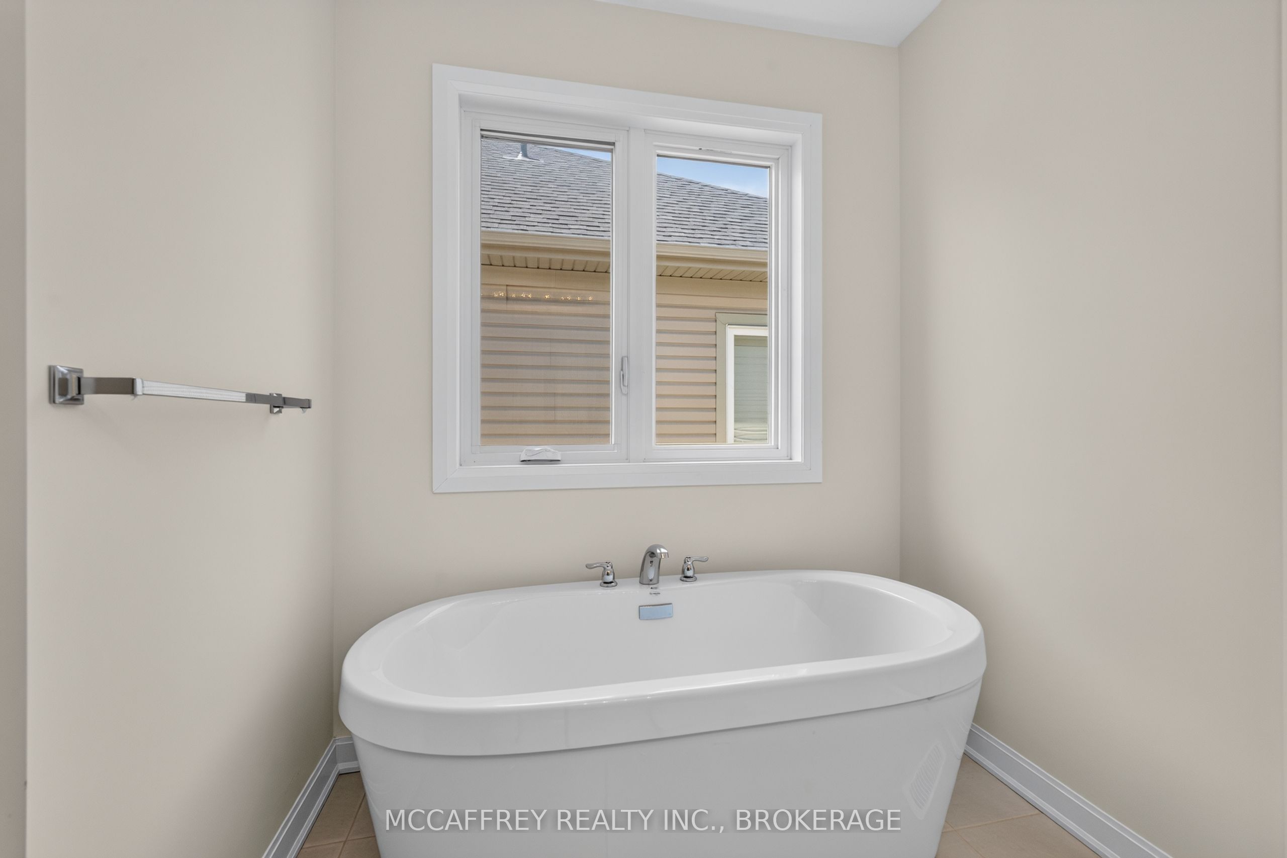 117 Windermere Boulevard Property Photo 30