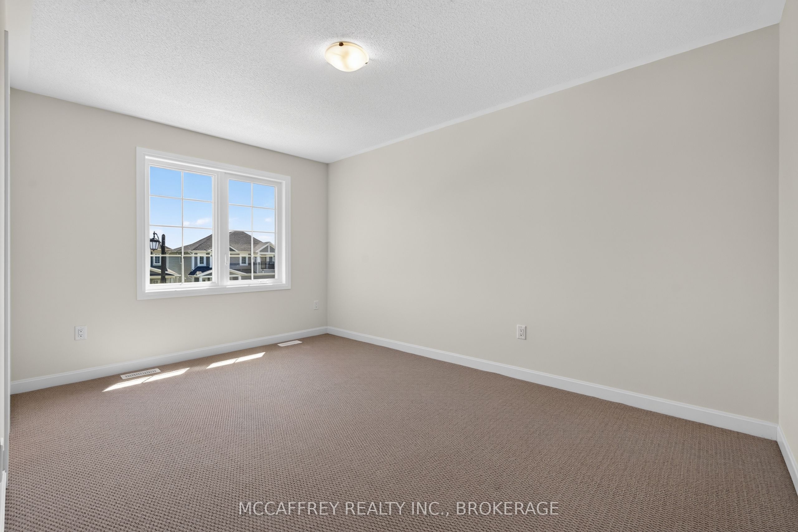 117 Windermere Boulevard Property Photo 36
