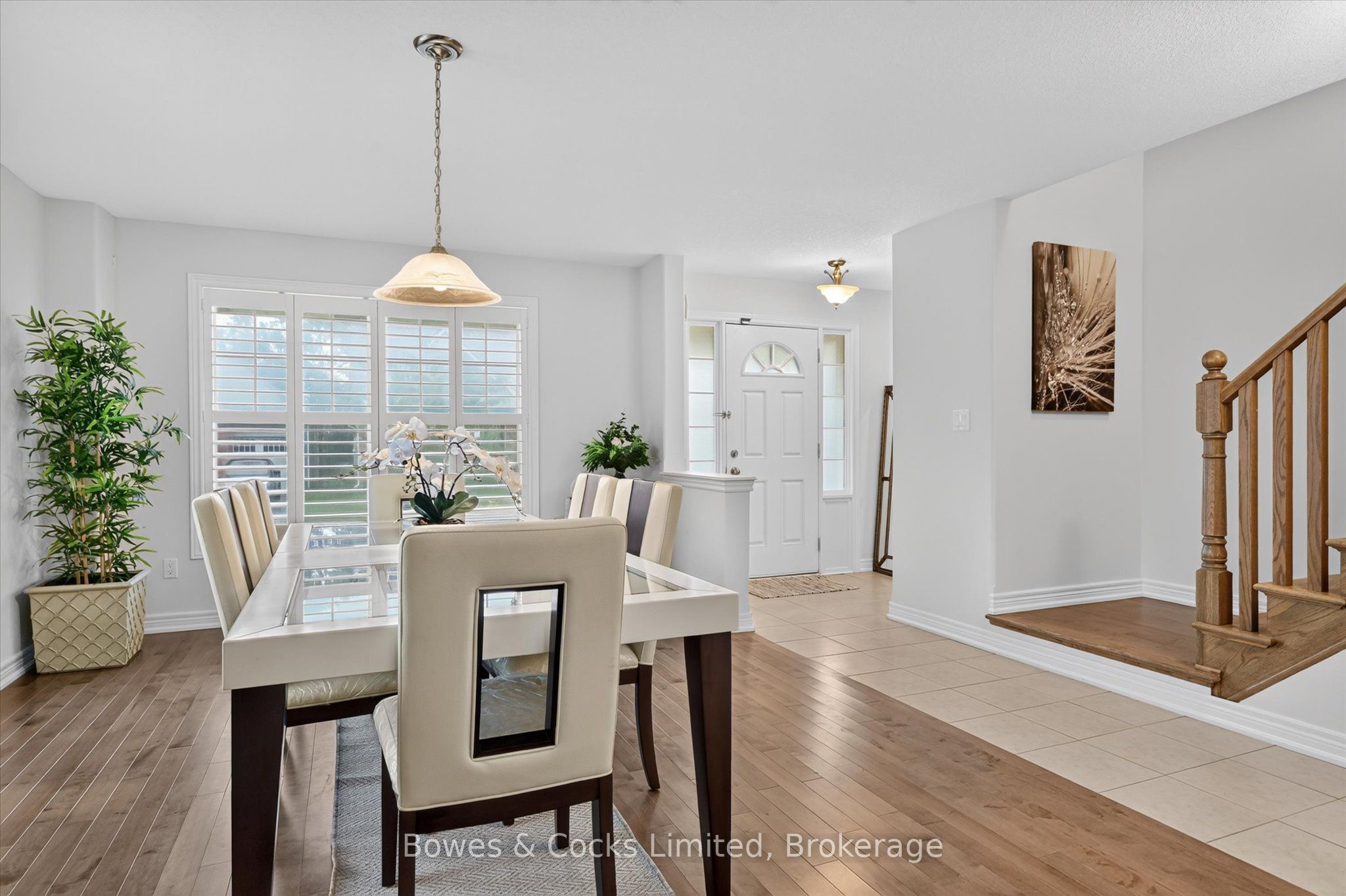 534 Grange Way Property Photo 5