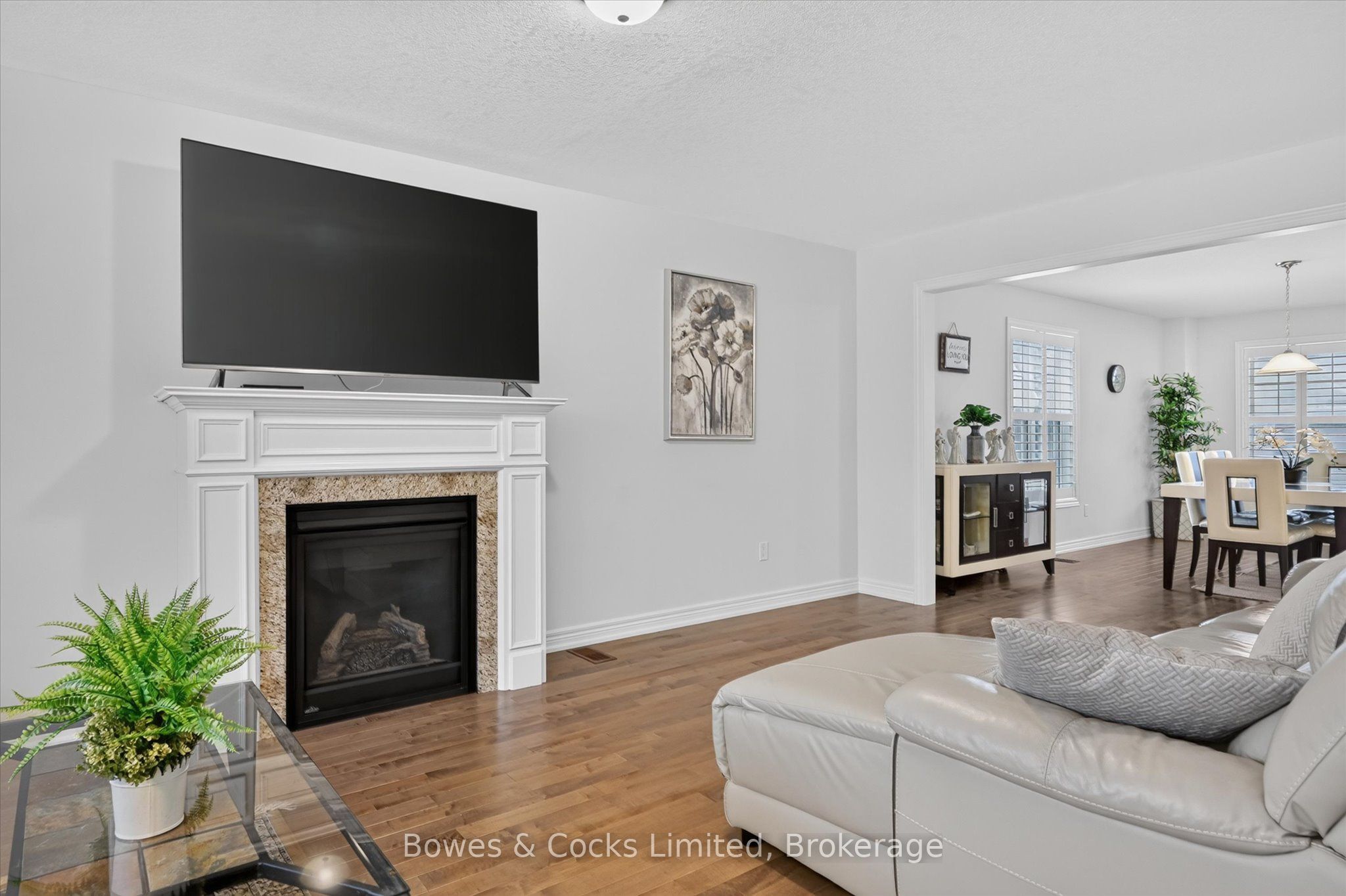 534 Grange Way Property Photo 10