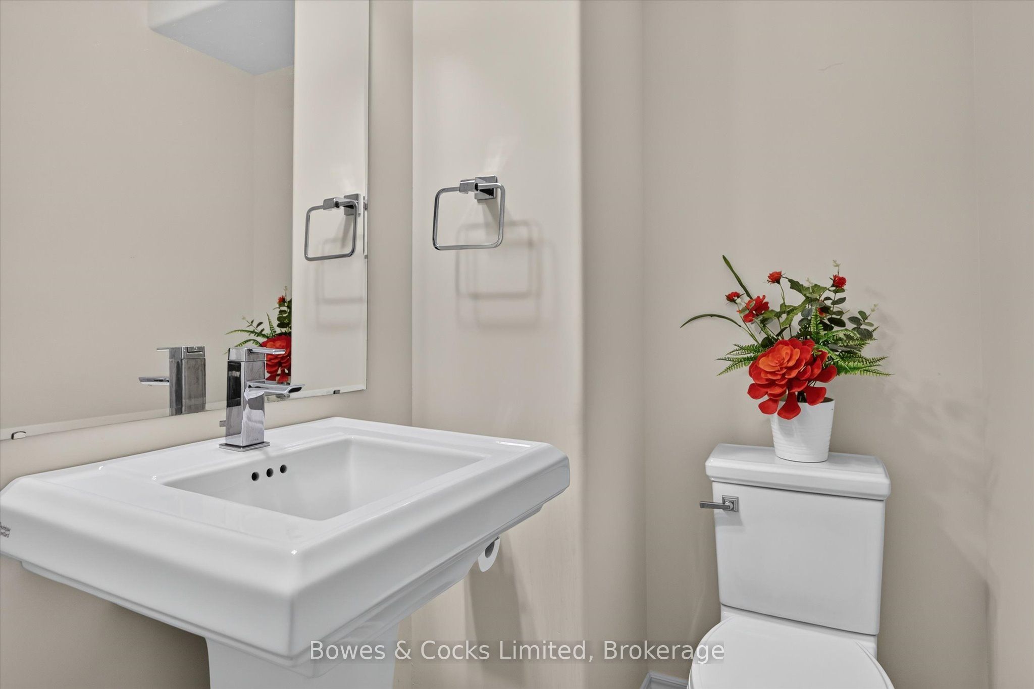534 Grange Way Property Photo 26