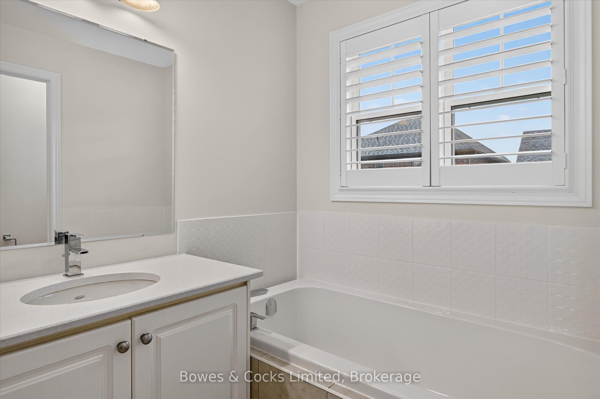 534 Grange Way Property Photo 34