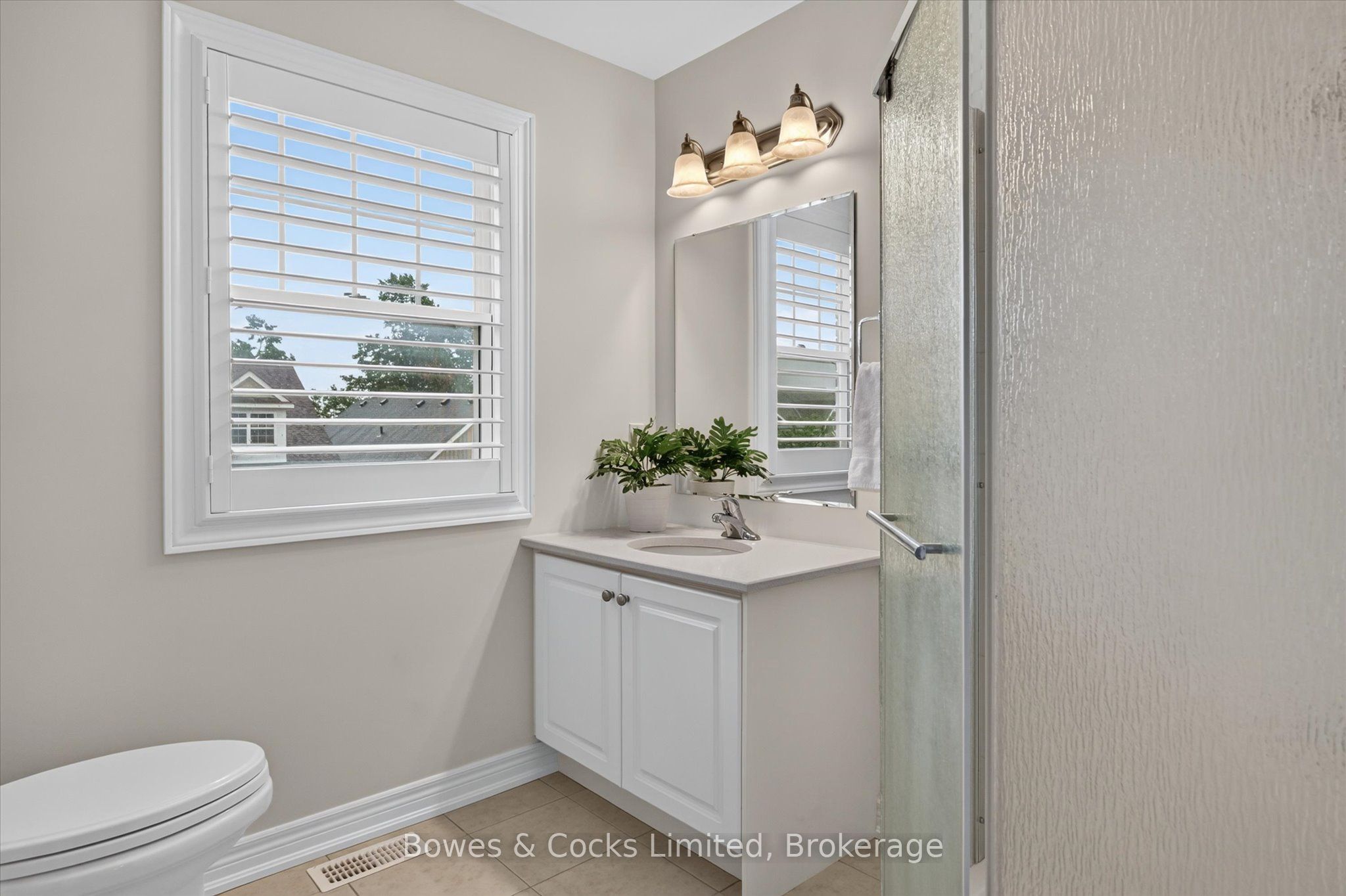 534 Grange Way Property Photo 39