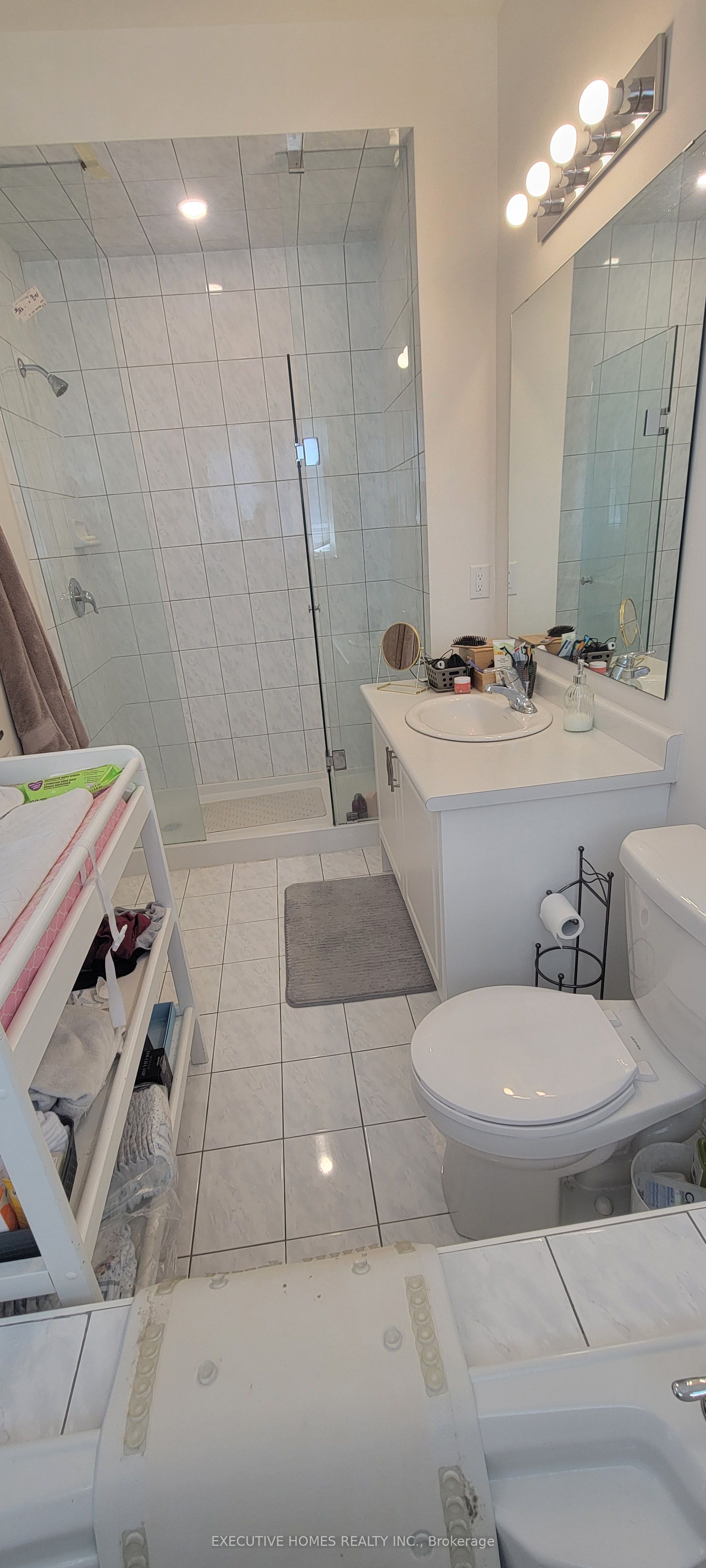 282 Great Falls Boulevard Property Photo 4