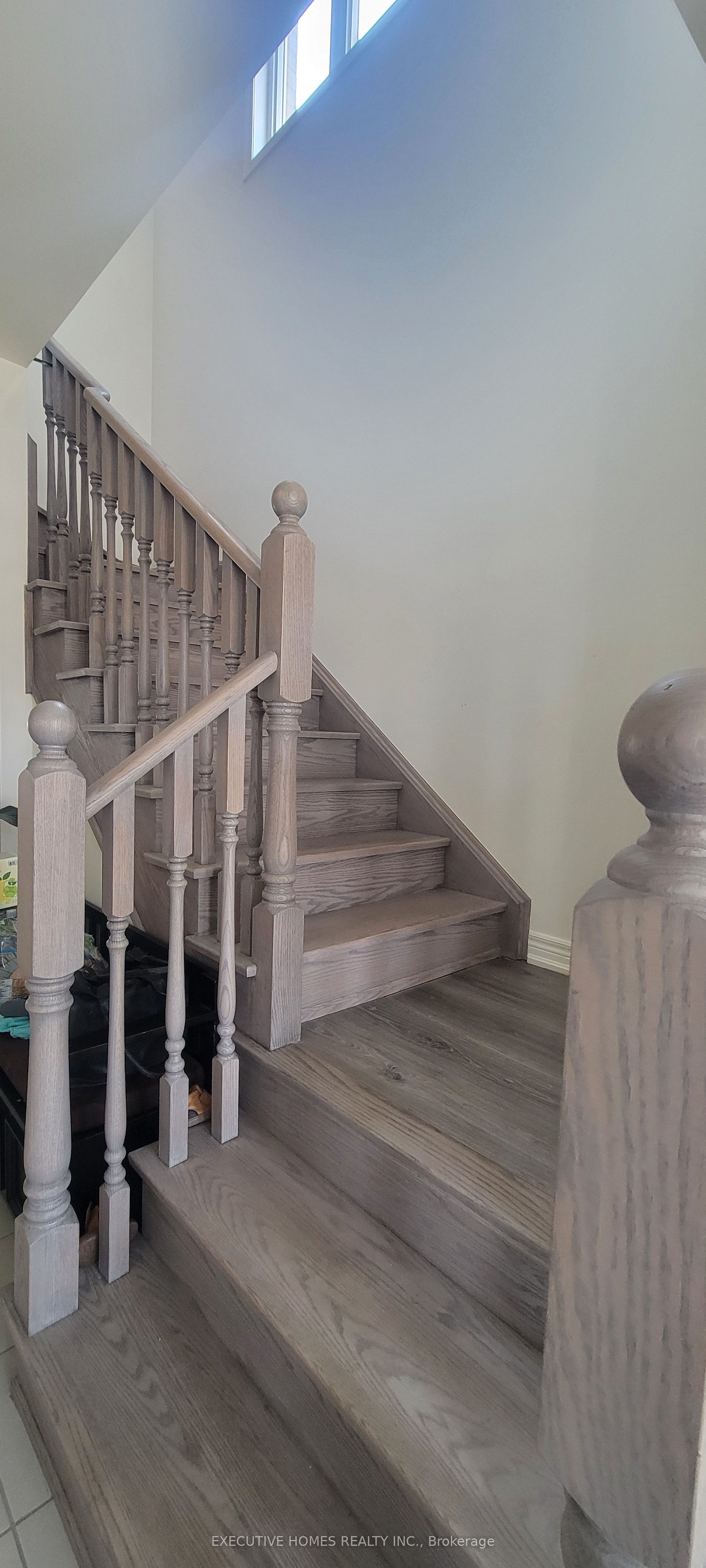 282 Great Falls Boulevard Property Photo 8