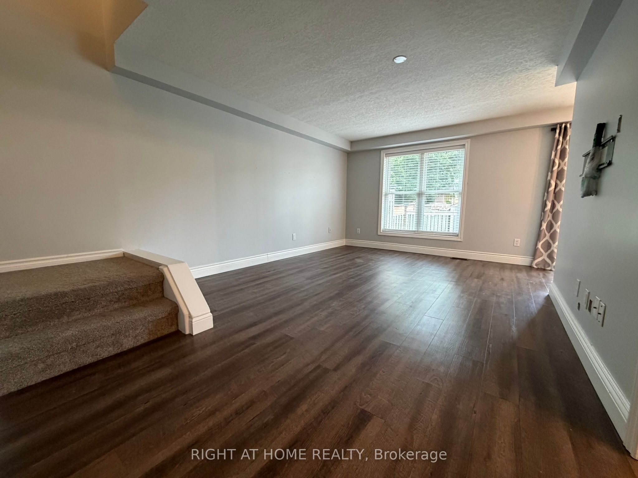 41 Edgemere Drive Property Photo 5