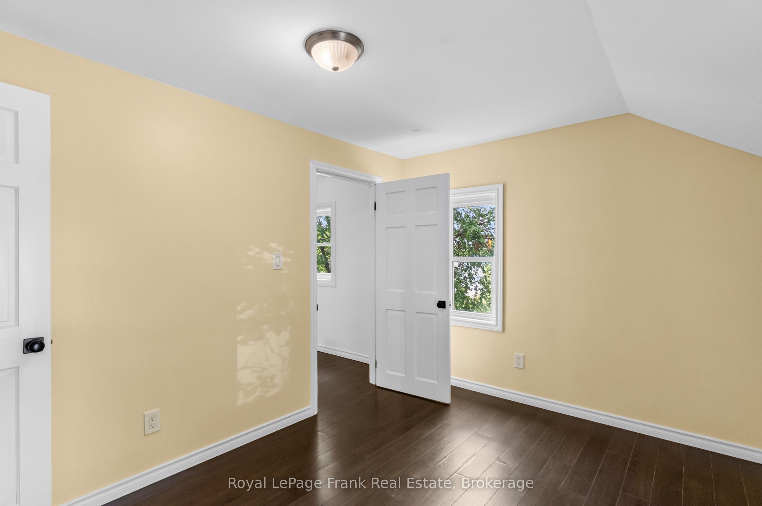 174 Elgin Street Property Photo 13