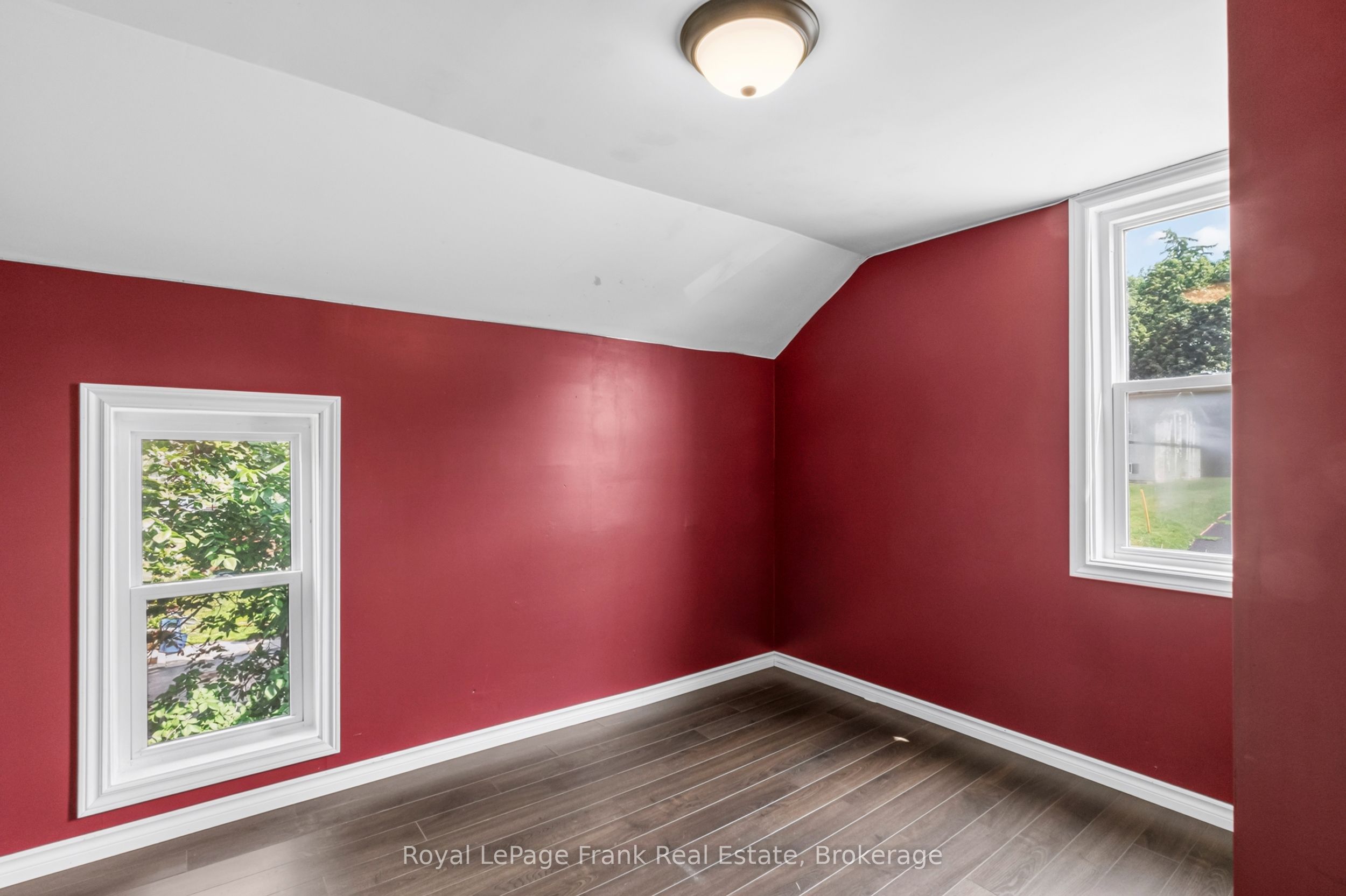 174 Elgin Street Property Photo 15