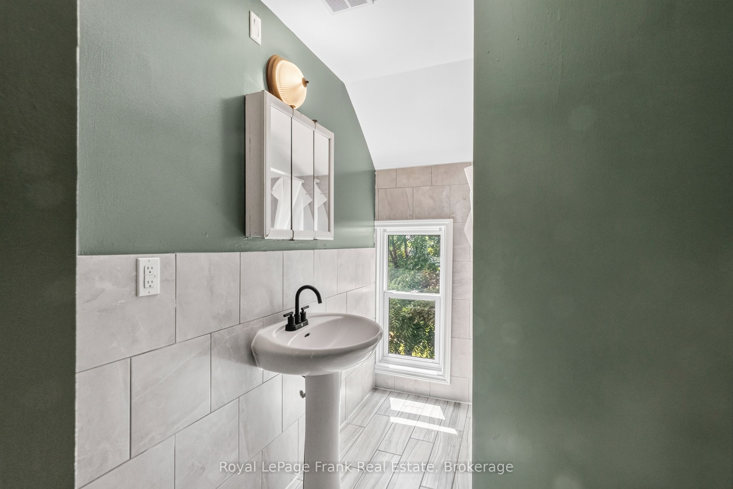 174 Elgin Street Property Photo 18