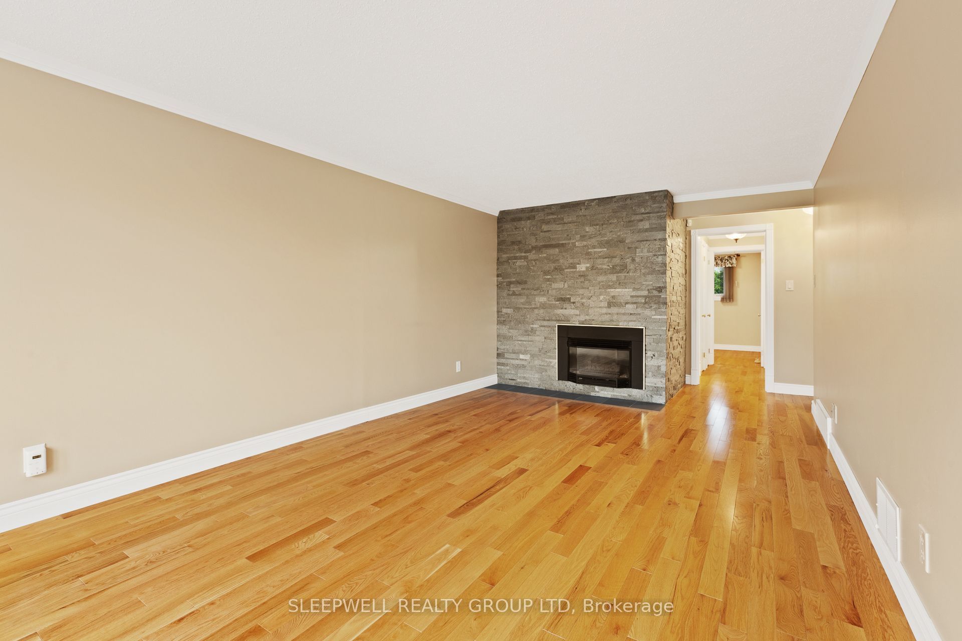42 Charkay Street Property Photo 5