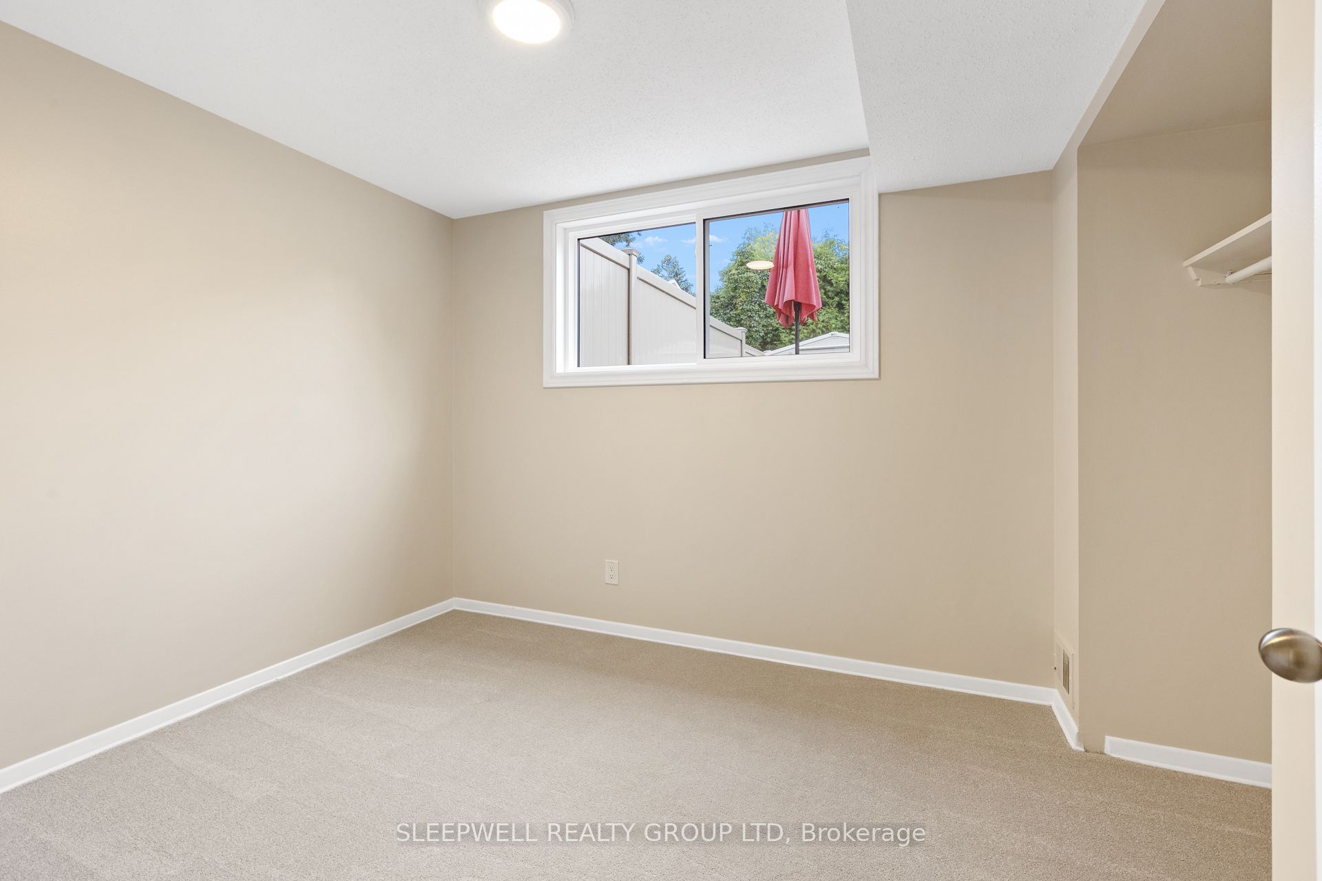 42 Charkay Street Property Photo 14