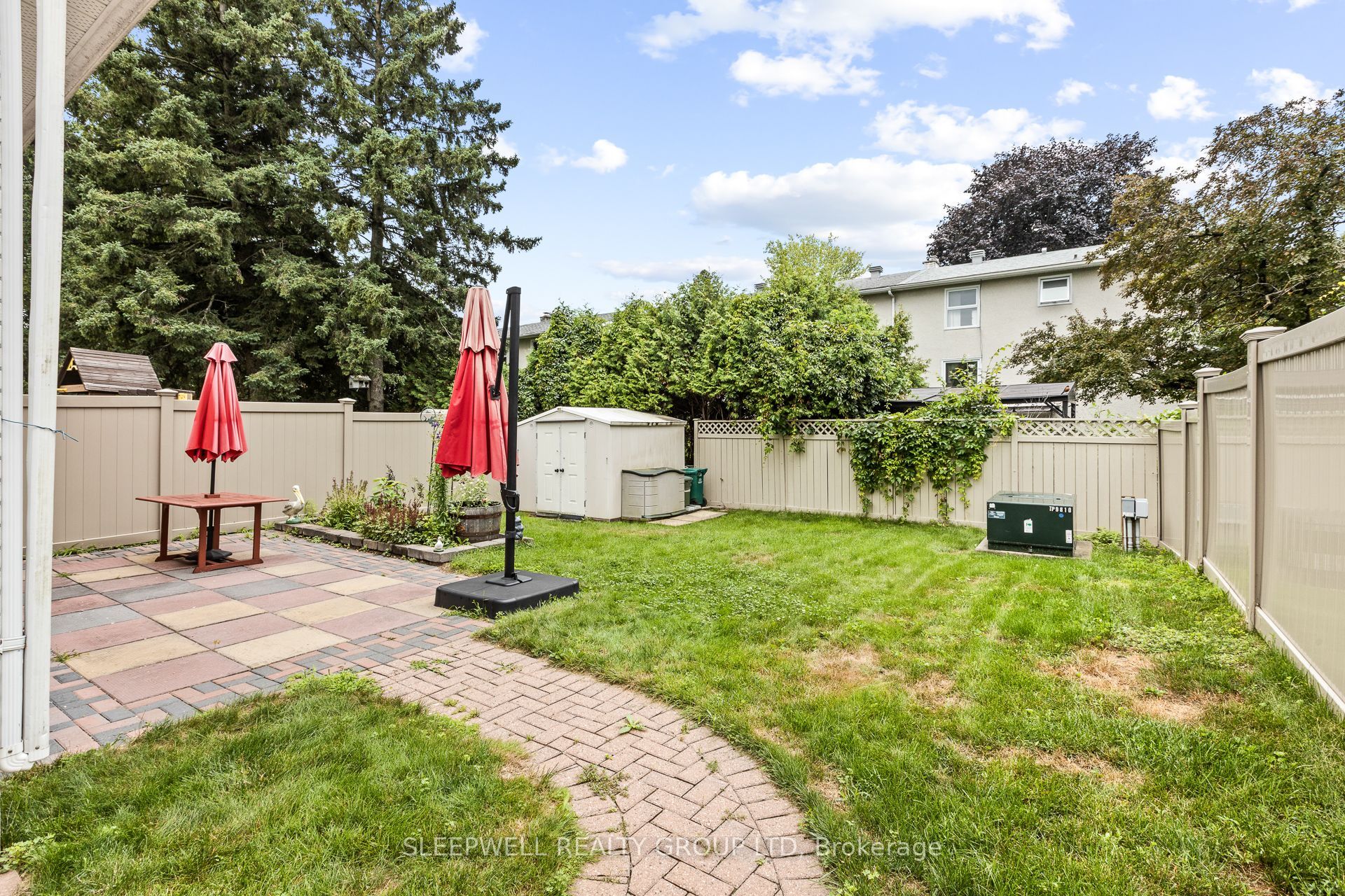42 Charkay Street Property Photo 19