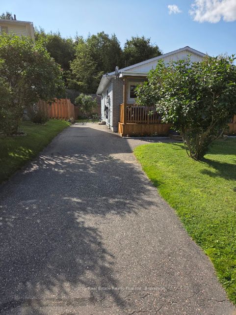 83 Laurier Road Property Photo 4