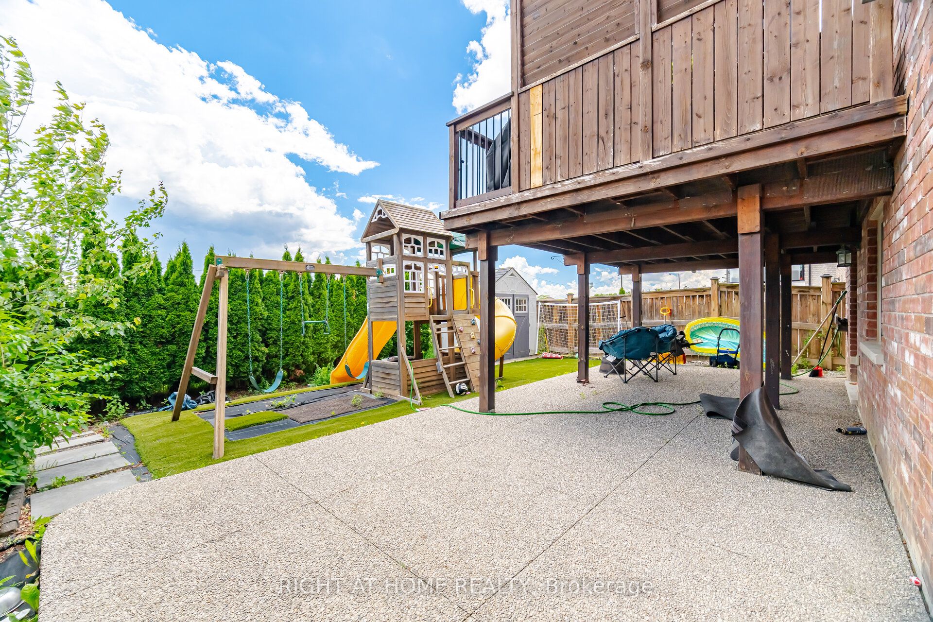 79 Garinger Crescent Property Photo 43